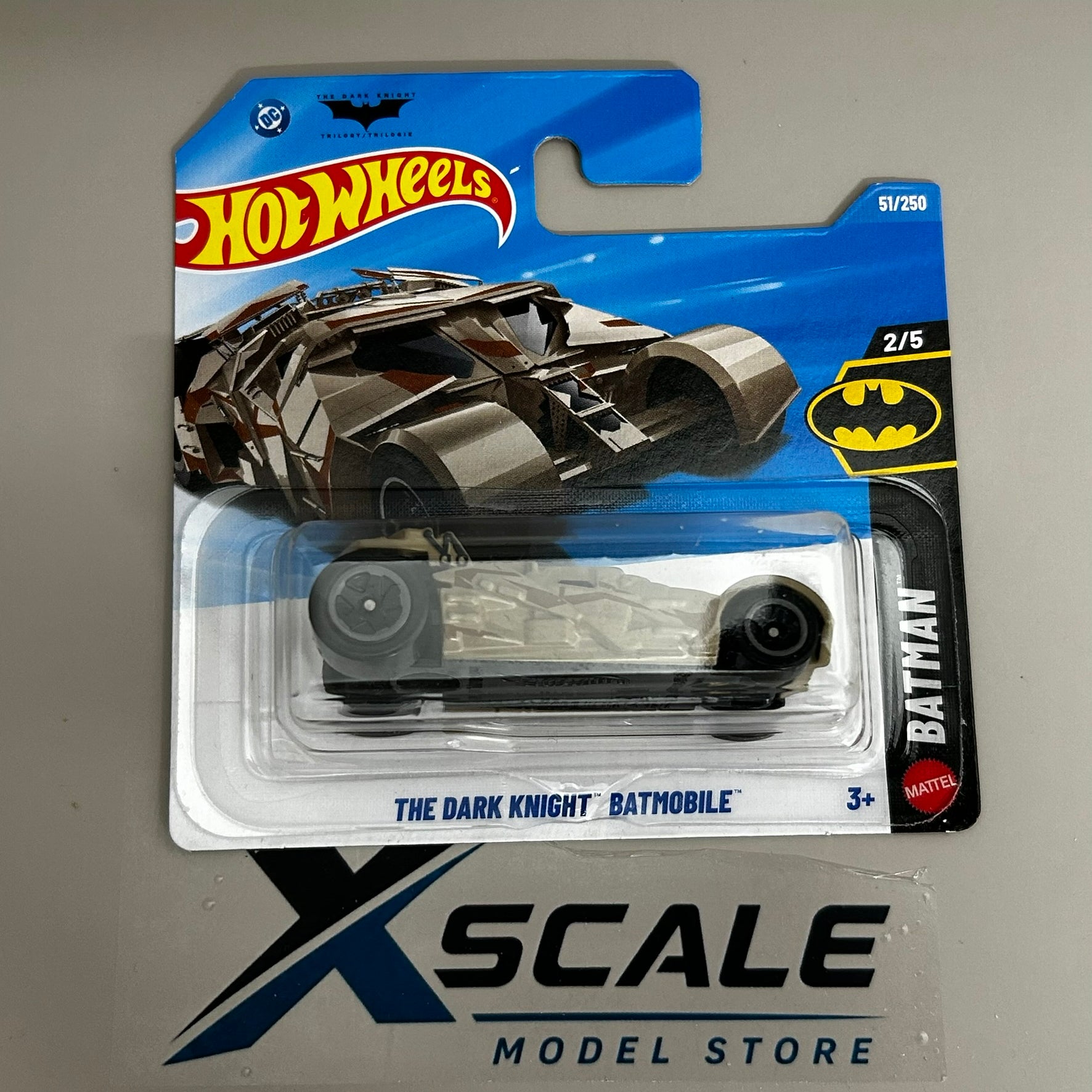 Hot Wheels 2026 C 1/64 Batman The Dark Knight Batmobile