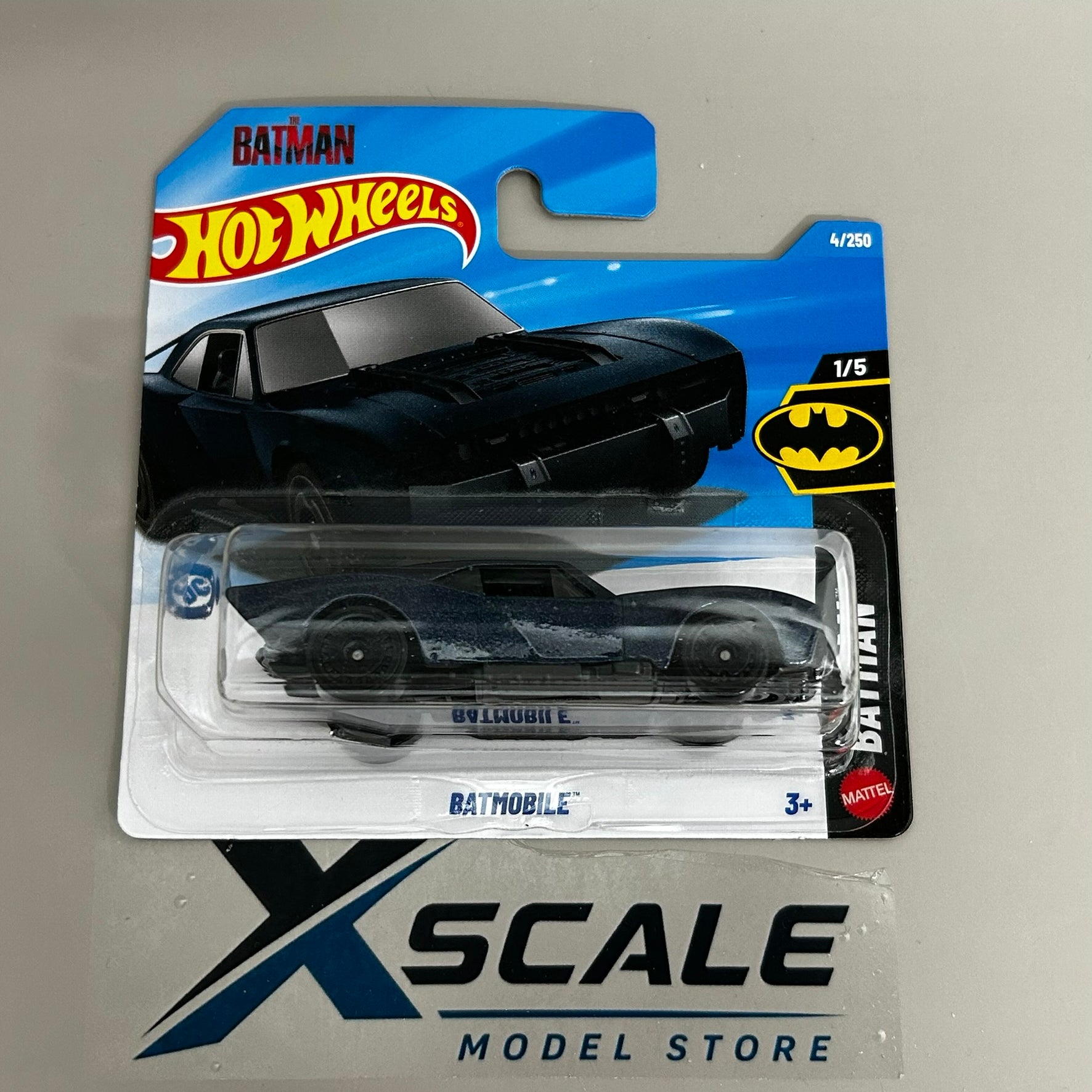 Hot Wheels 2026 J 1/64 Batman Batmobile
