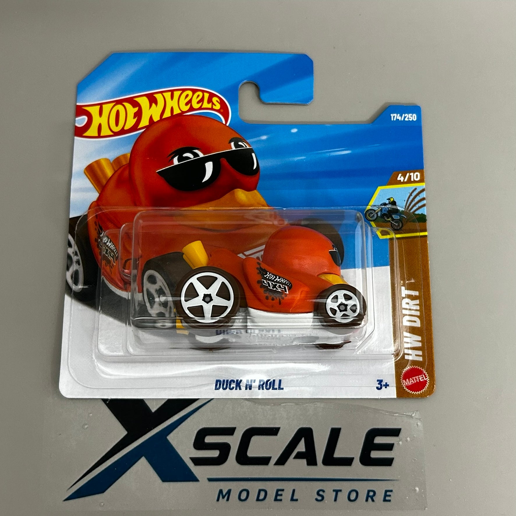 Hot Wheels 2026 J 1/64 Dirt Duck N Roll
