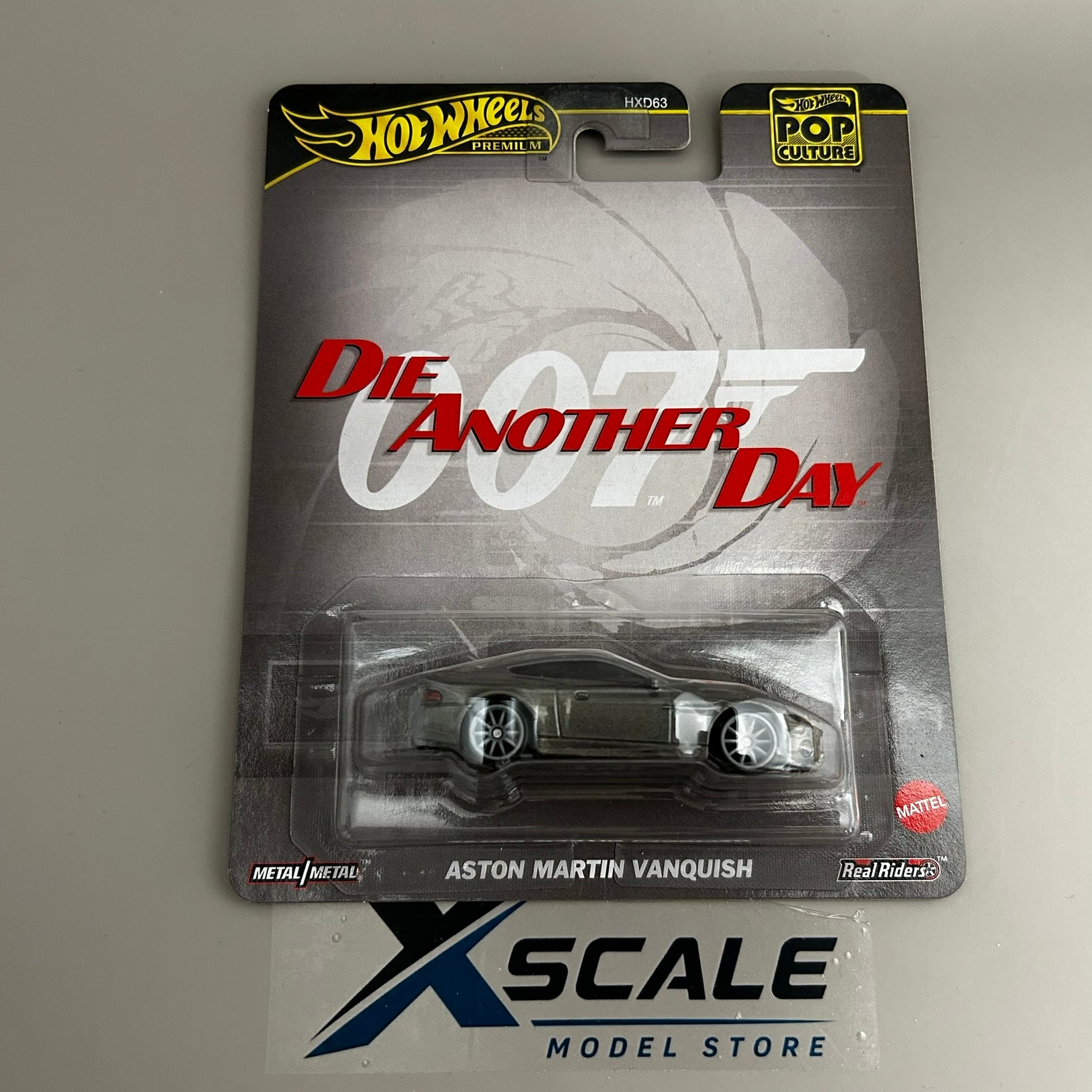 Premium Hot Wheels Pop Culture 1/64 Aston Martin Vanquish 007 Die Another Day