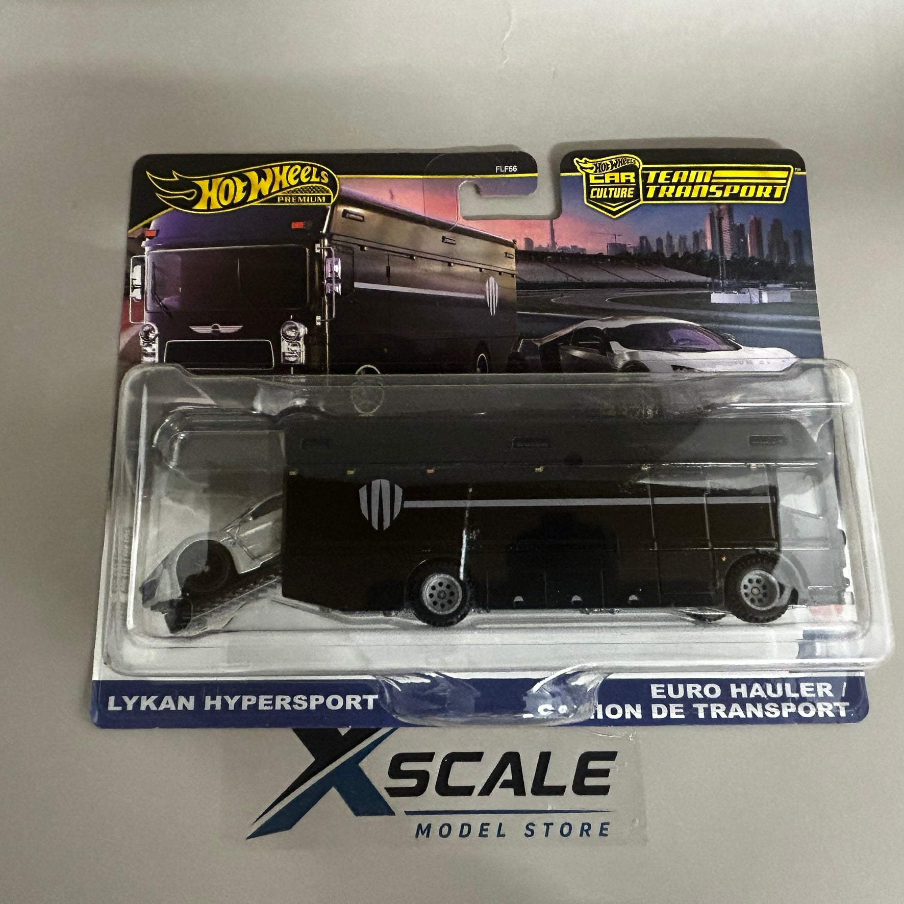 Premium Hot Wheels Team Transport 1/64 Lykan Hypersport Euro Hauler