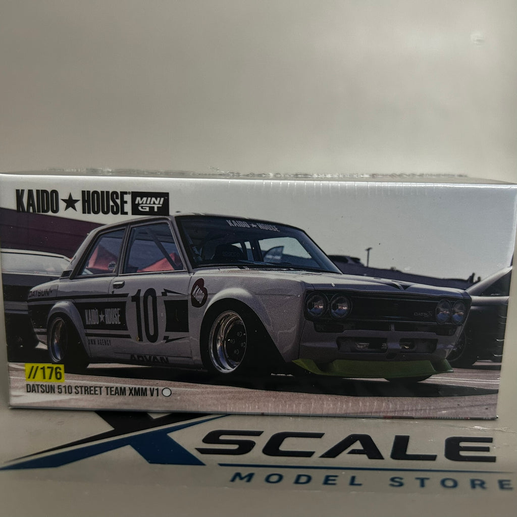 Mini GT Kaido House 1/64 Datsun 510 Street Team V1