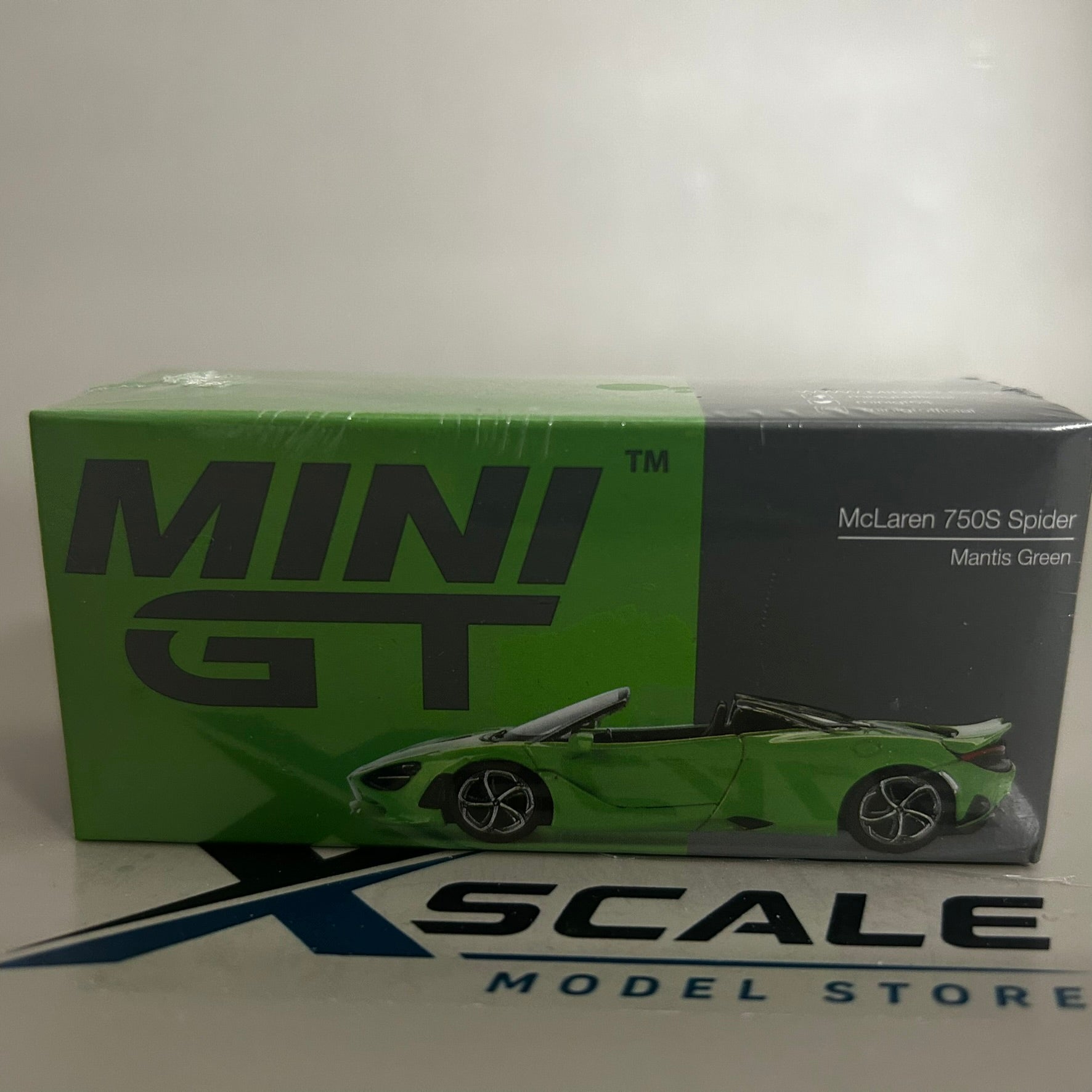 Mini GT 1/64 #783 McLaren 750S Spider Green