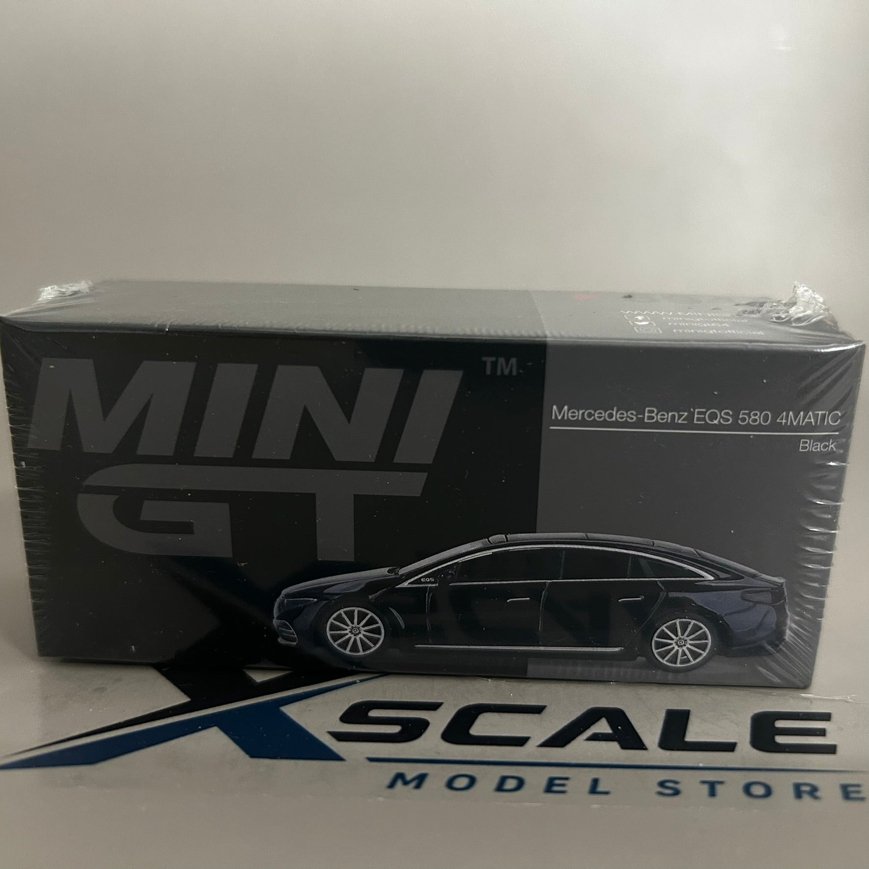 Mini GT 1/64 #694 Mercedes Benz EQS 580 4Matic Black