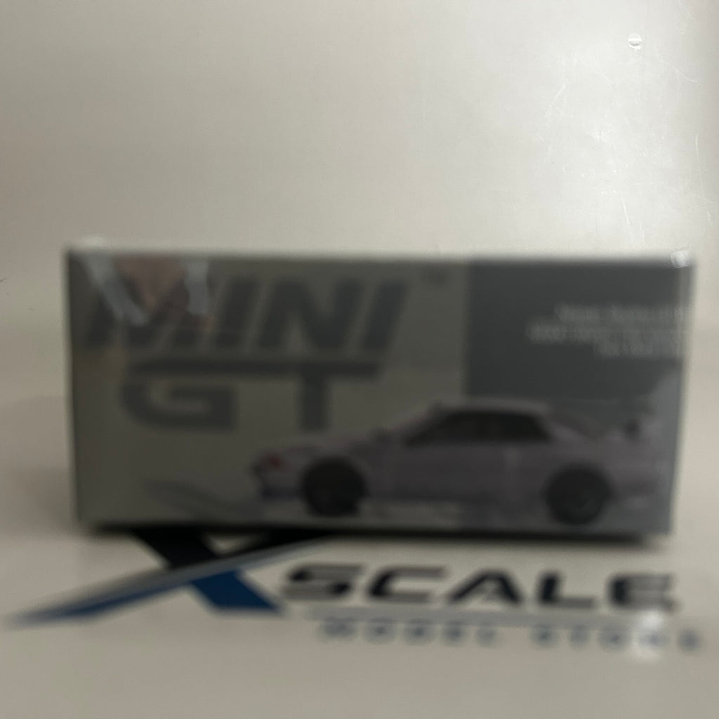 Mini GT 1/64 #1024 Nissan Skyline GTR Nismo R32 CRS Version Gray