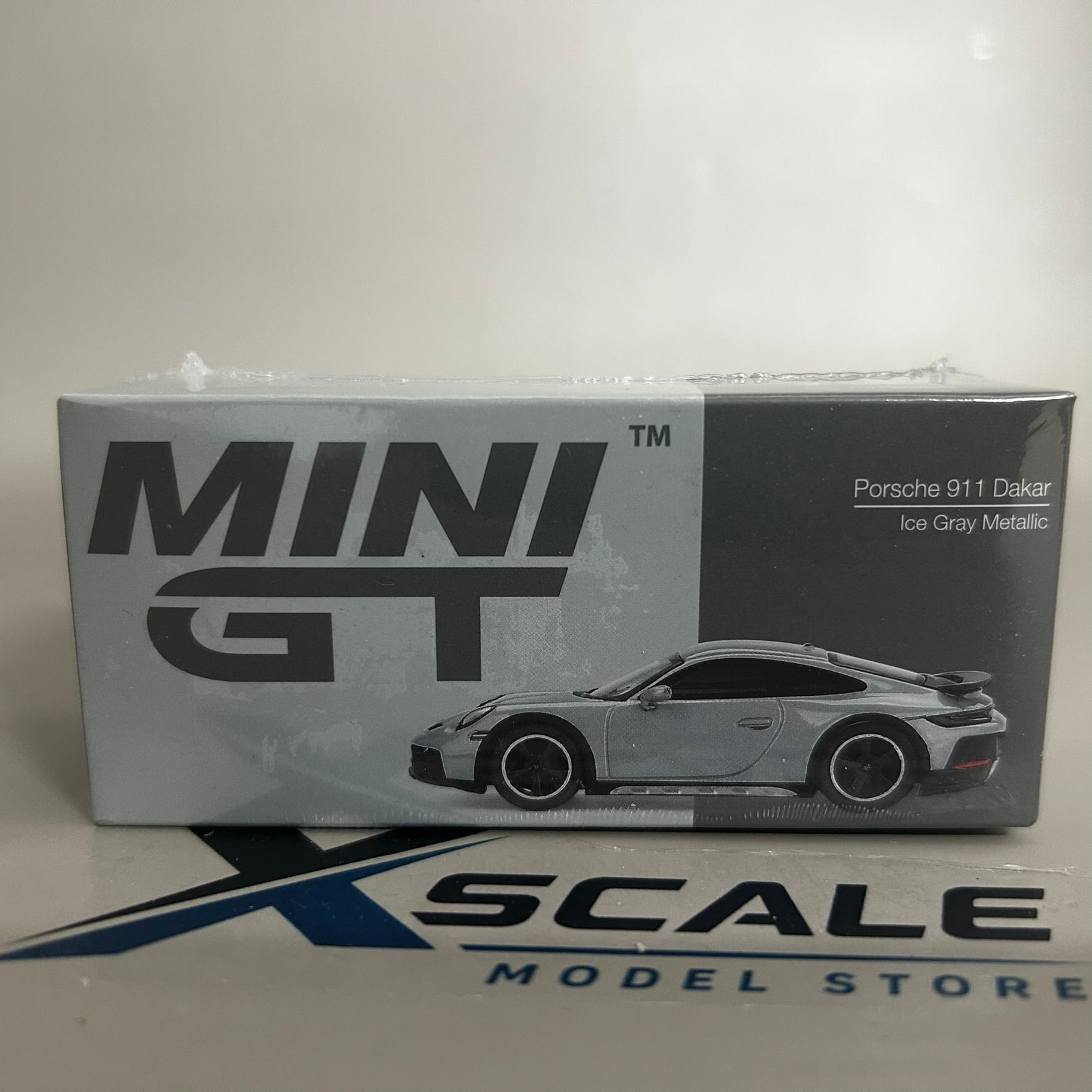 Mini GT 1/64 #891 Porsche 911 Dakar Ice Gray
