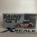 Mini GT 1/64 #1068 Porsche 911 Dakar Uncle Rally