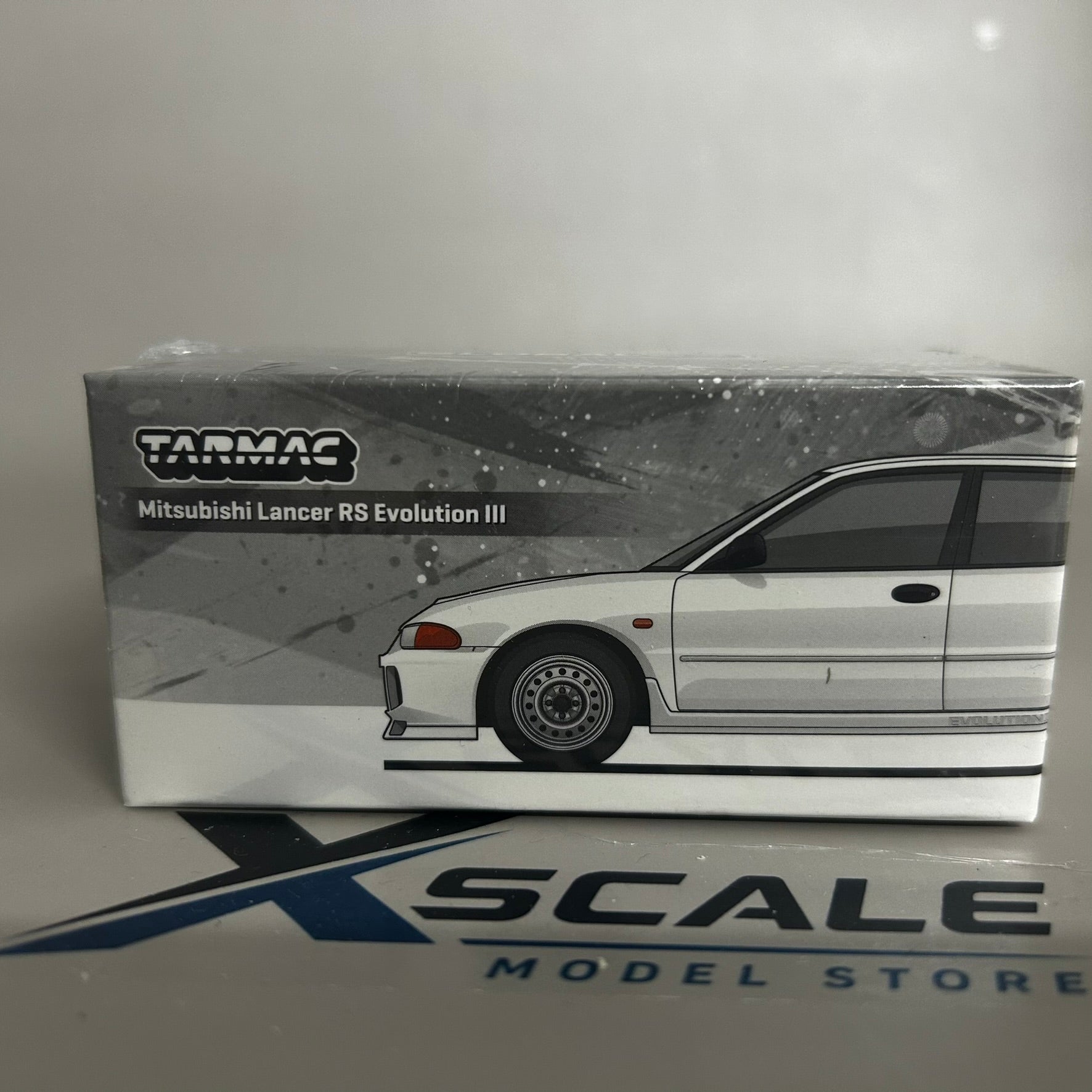Tarmac Works 1/64 Mitsubishi Lancer RS Evo Evolution III
