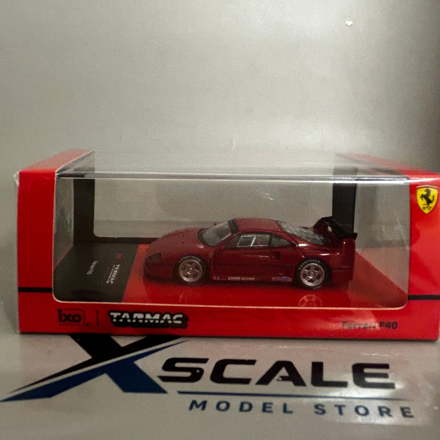 Tarmac Works 1/64 IXO Ferrari F40