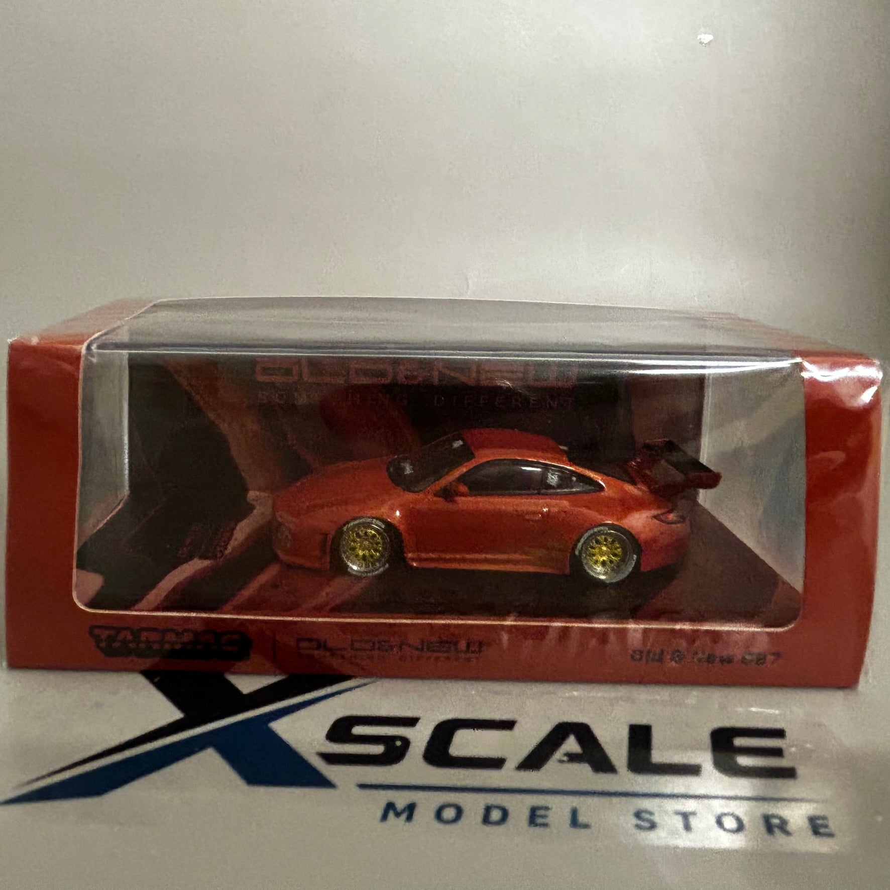 Tarmac Works 1/64 Porsche 997 Old and New