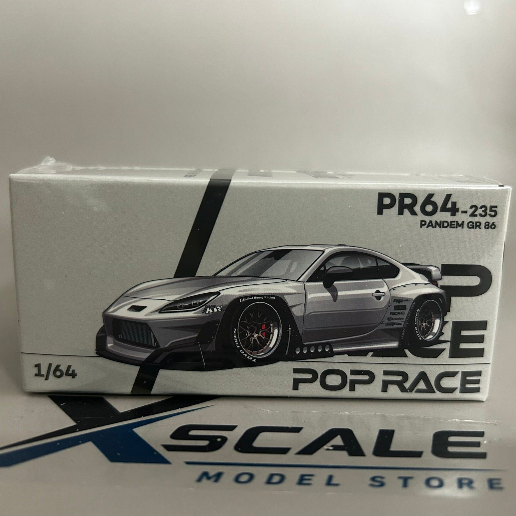 Pop Race 1/64 #235 Pandem GR6 Silver