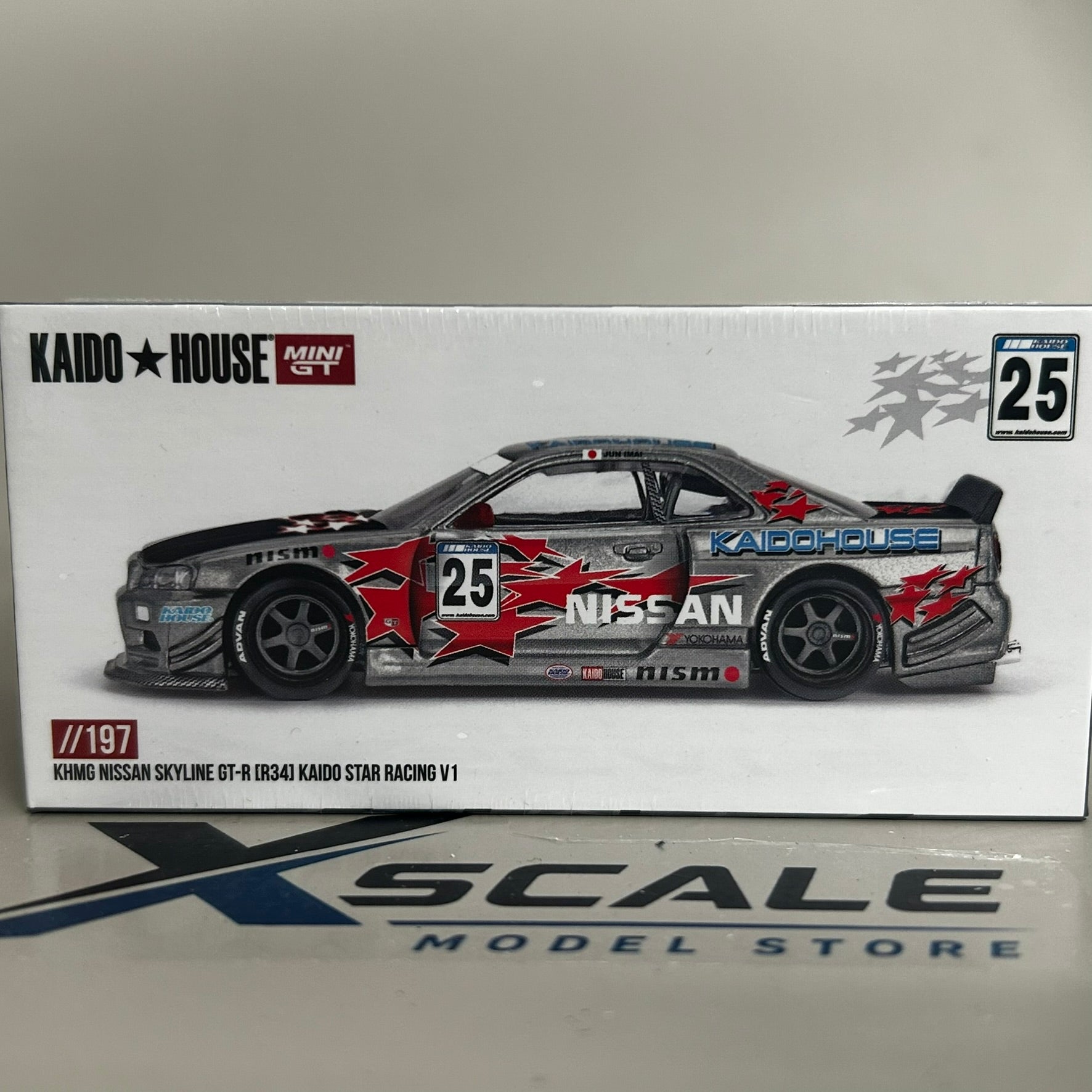 Mini GT Kaido House 1/64 Nissan Skyline GT-R R34 Star Racing V1