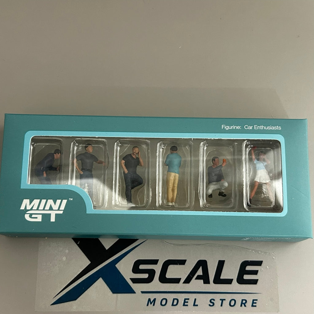 Mini GT 1/64 Figurine Car Enthusiasts