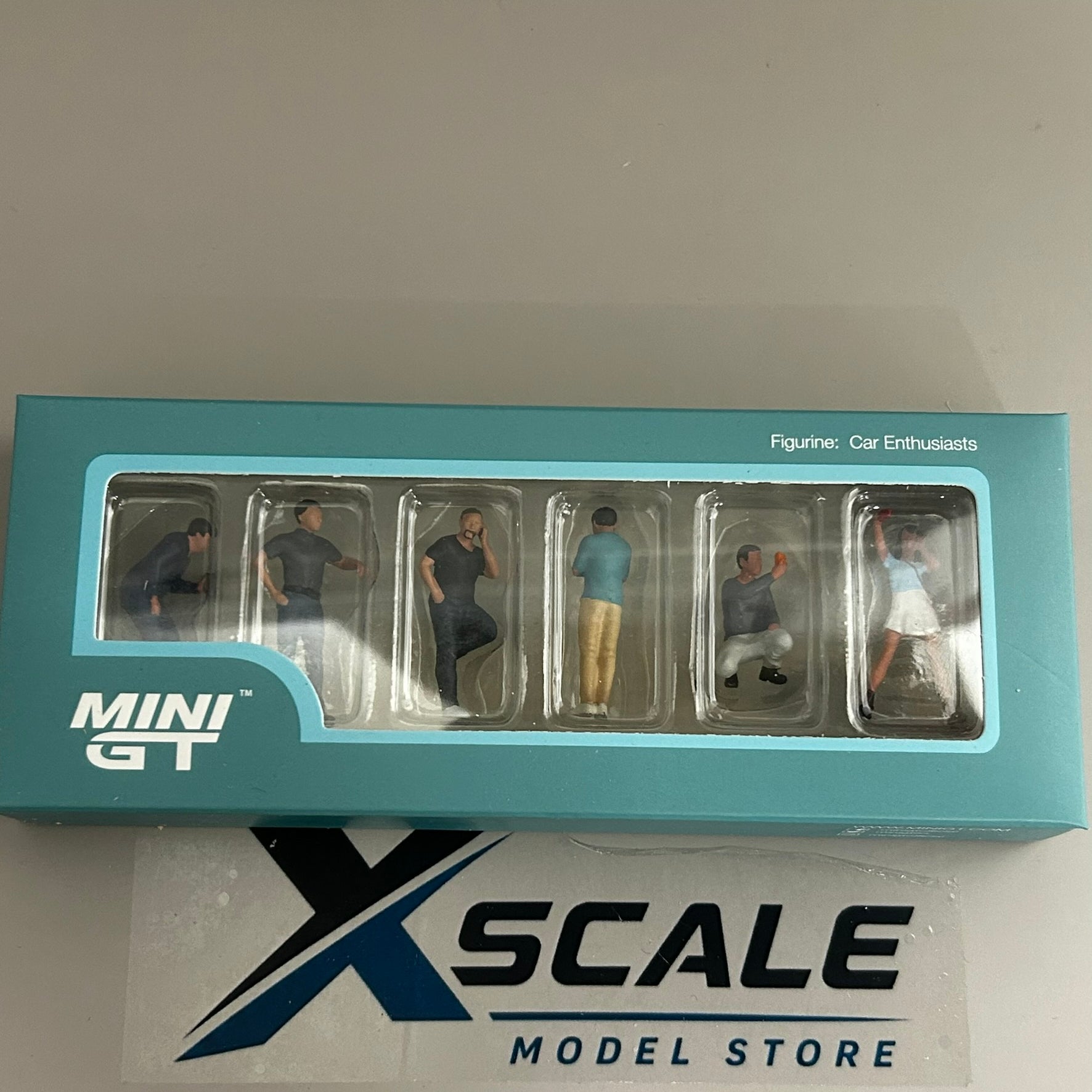 Mini GT 1/64 Figurine Car Enthusiasts