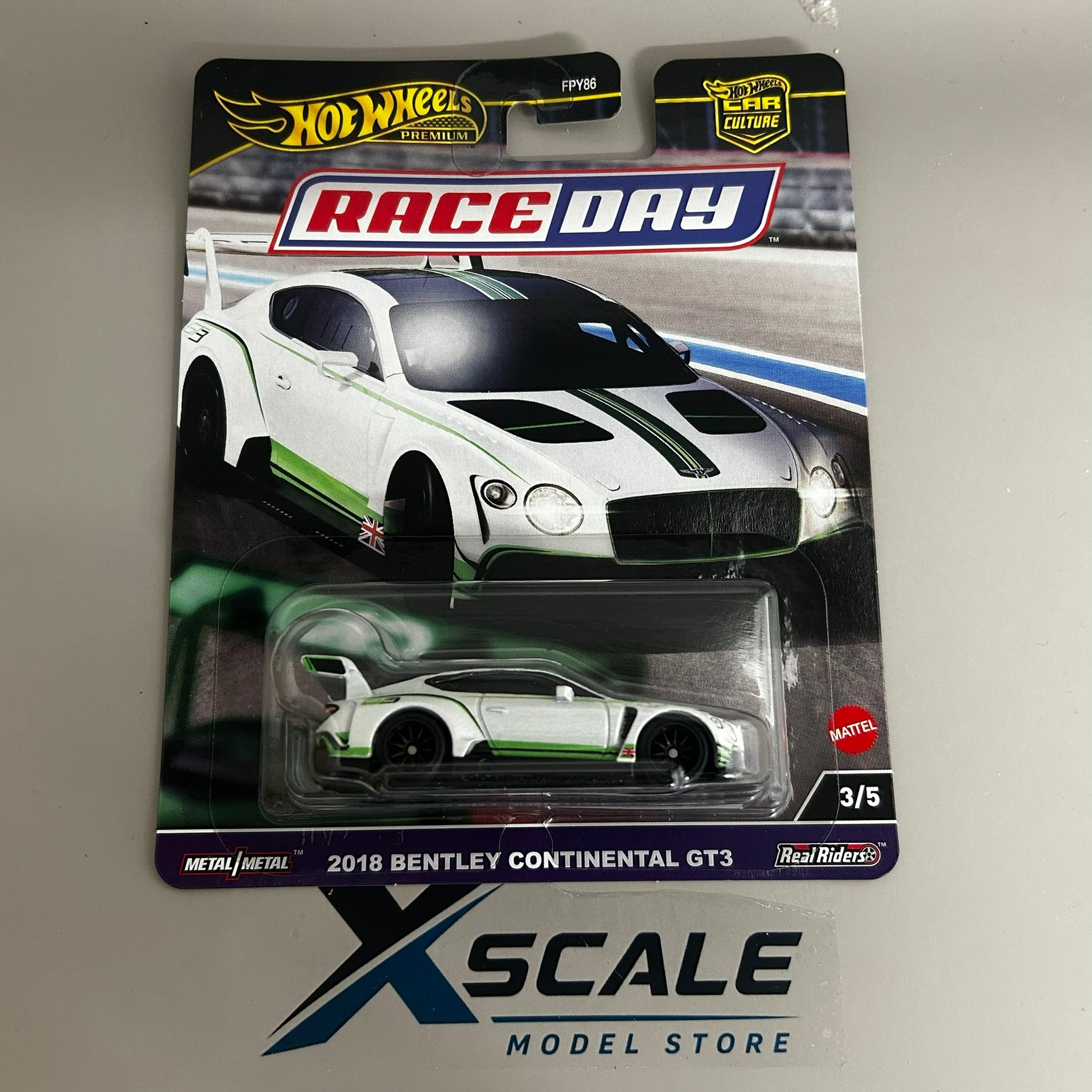 Premium Hot Wheels 1/64 Car Culture Race Day Bentley Continental GT3