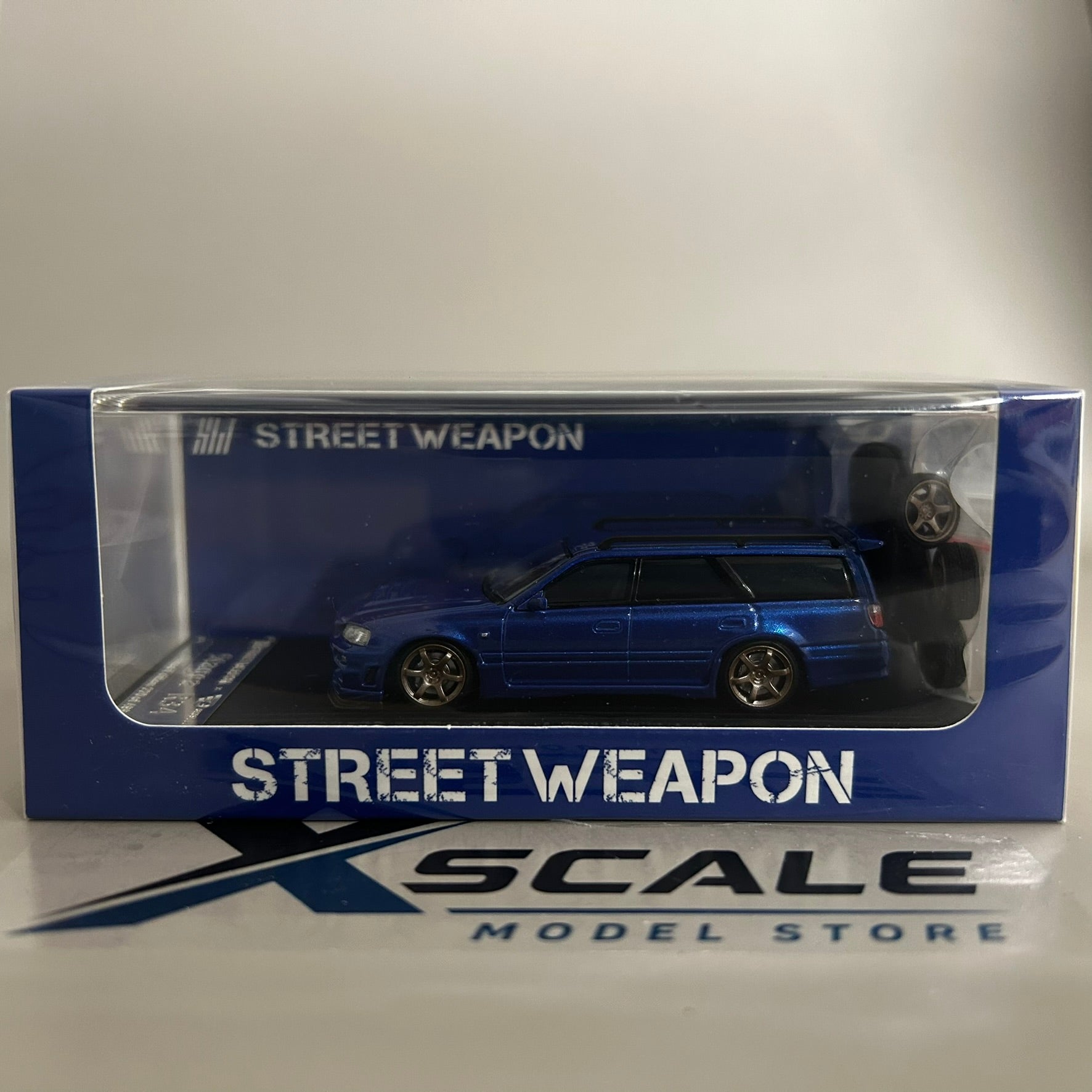 Street Weapon/Warrior 1/64 Nissan Skyline R34 Wagon Blue