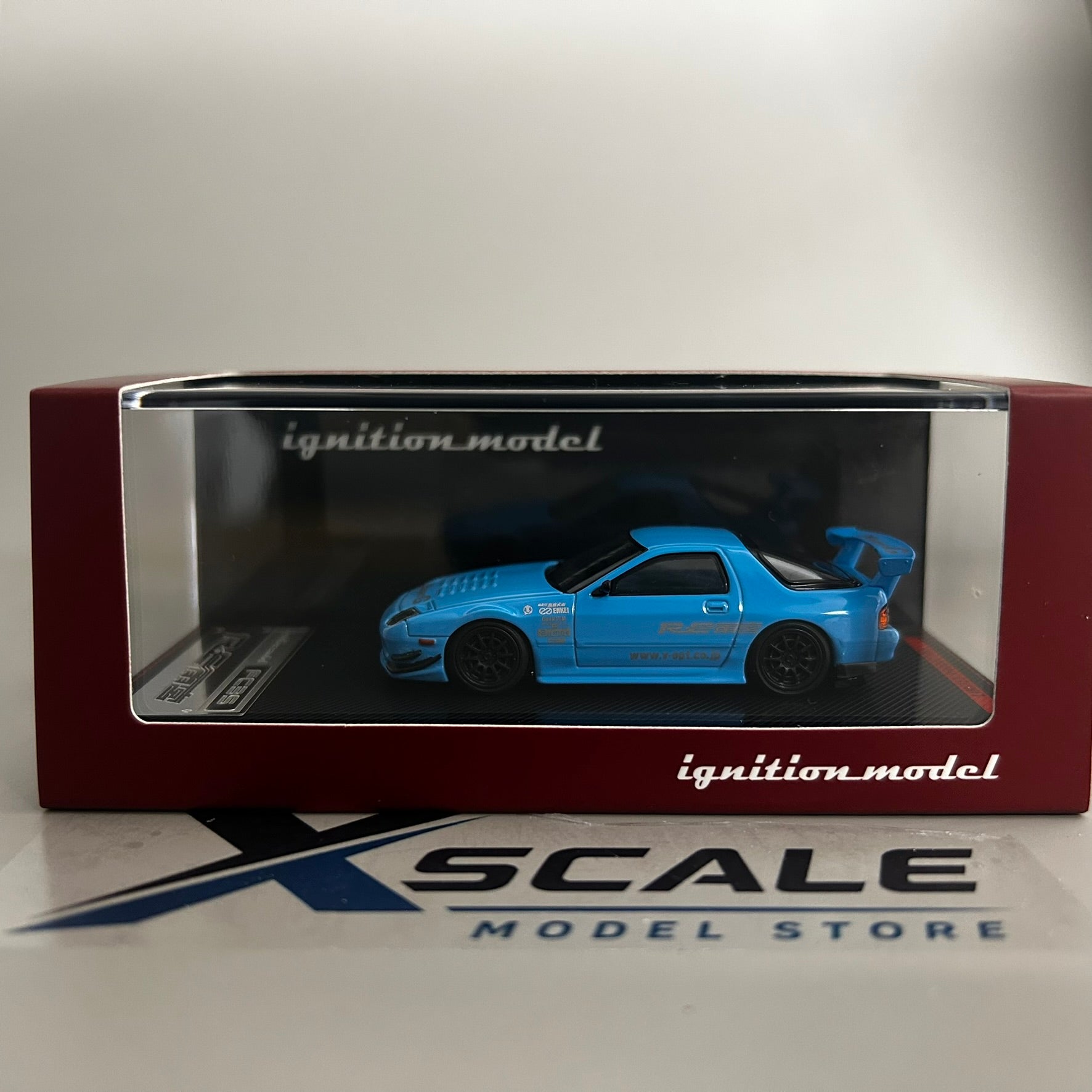 Ignition Model 1/64 Mazda RX7 RE Amemiya Blue