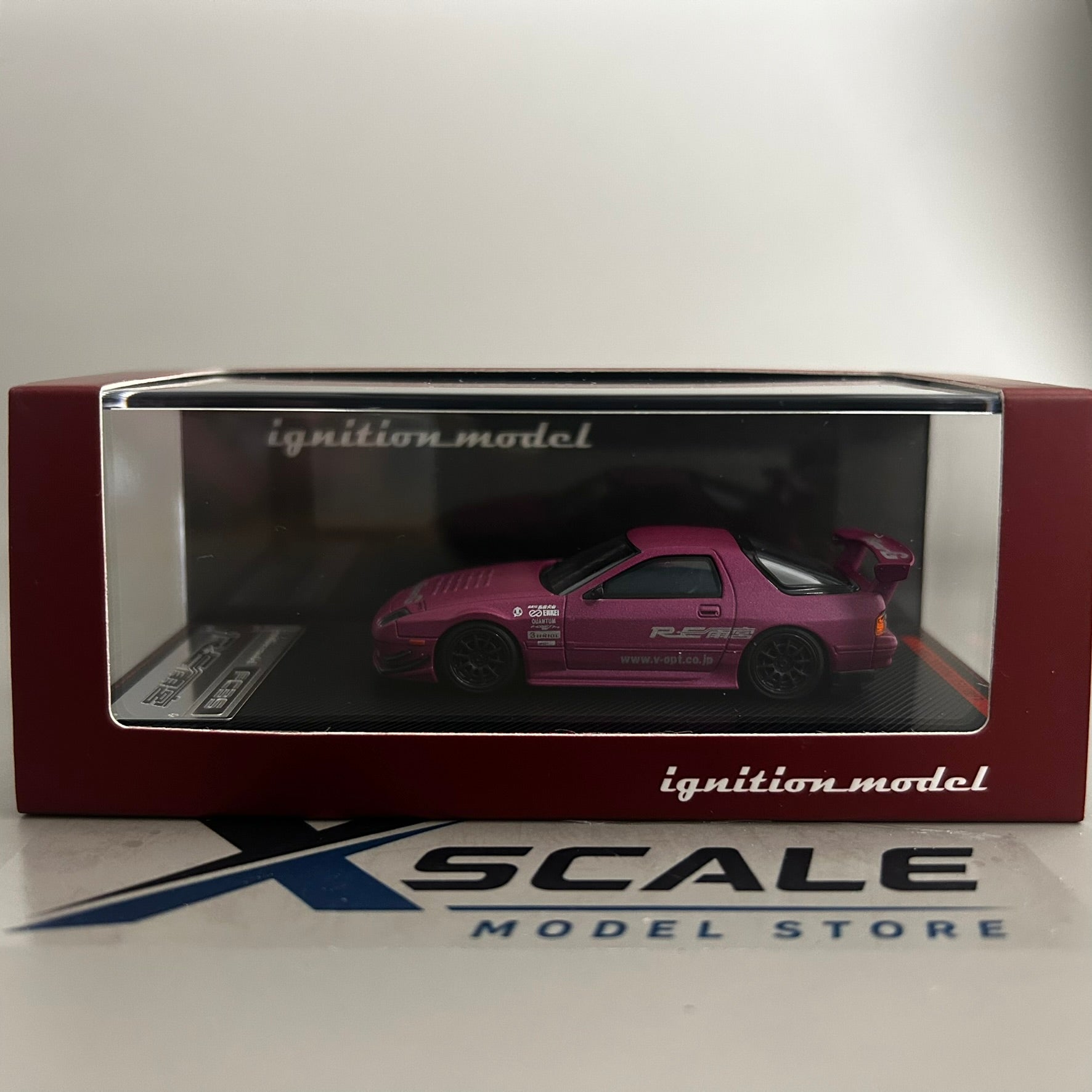 Ignition Model 1/64 Mazda RX7 RE Amemiya Pink