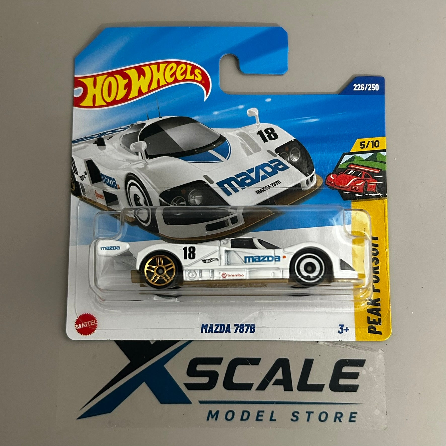 Hot Wheels 1/64 Mazda 787B White