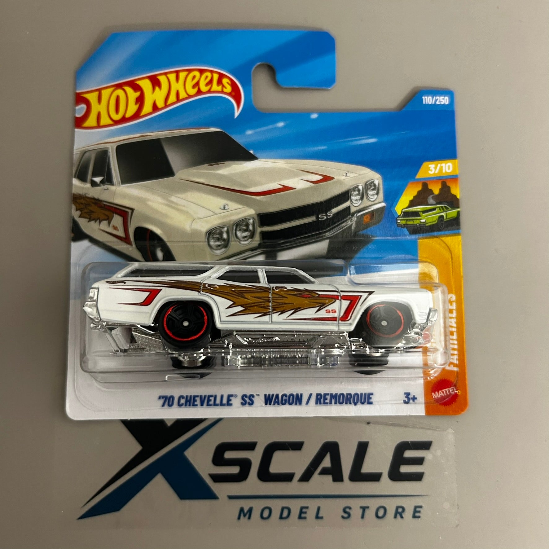 Hot Wheels 2026 E 1/64 GM 70 Chevelle SS Wagon White