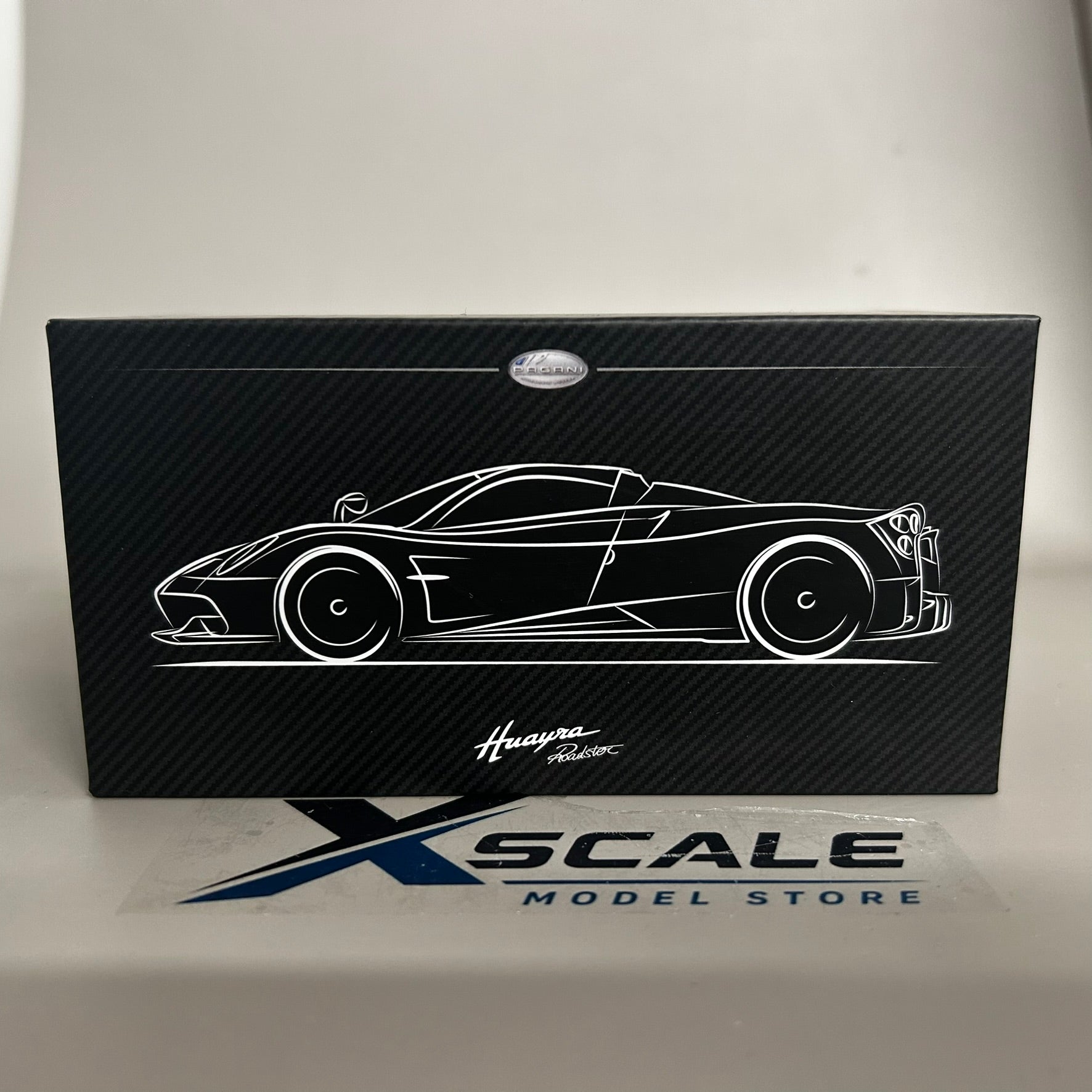 LCD Models 1/64 Pagani Huayra Roadster Ice Blue