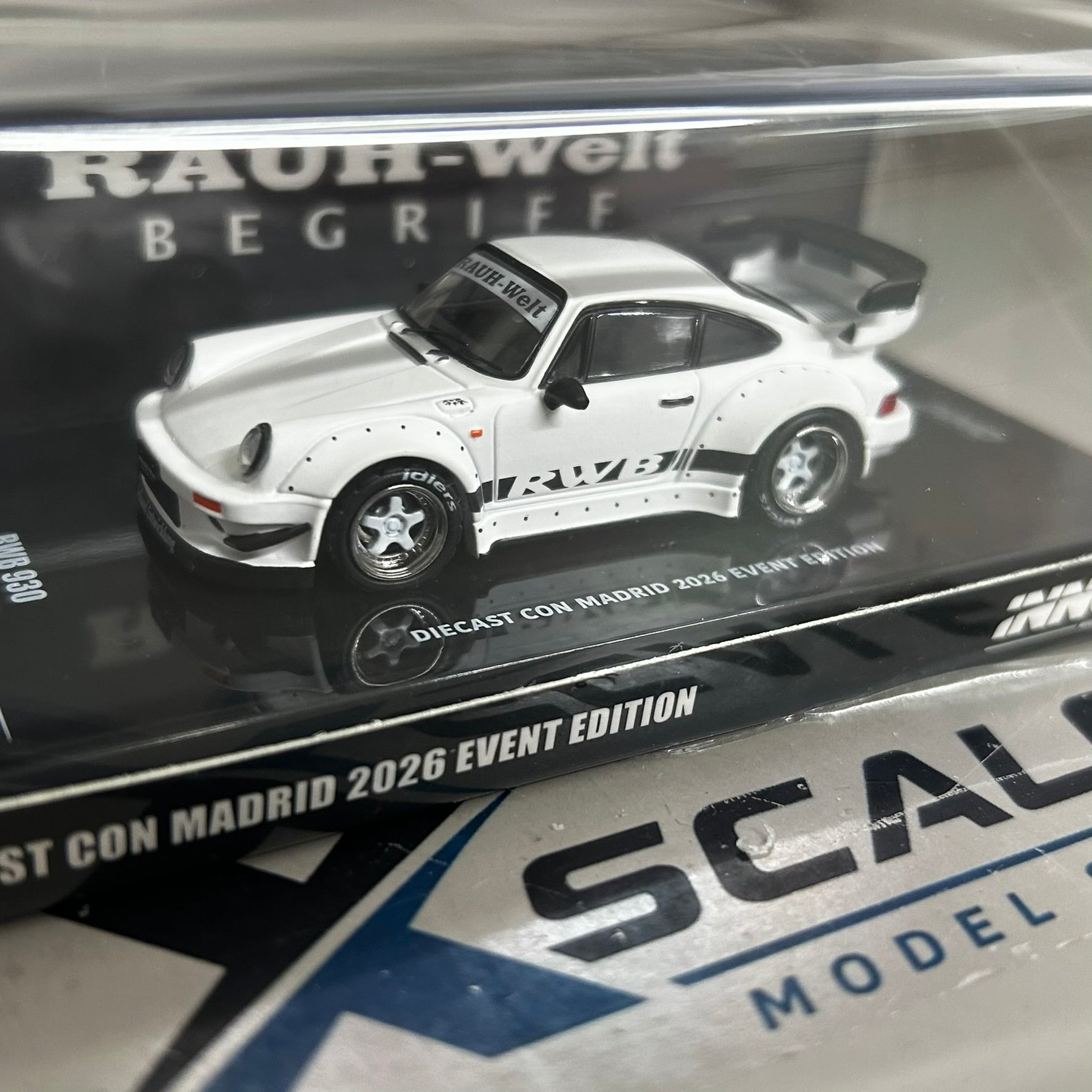 Inno64 1/64 Porsche RWB 930 Madrid Event Edition