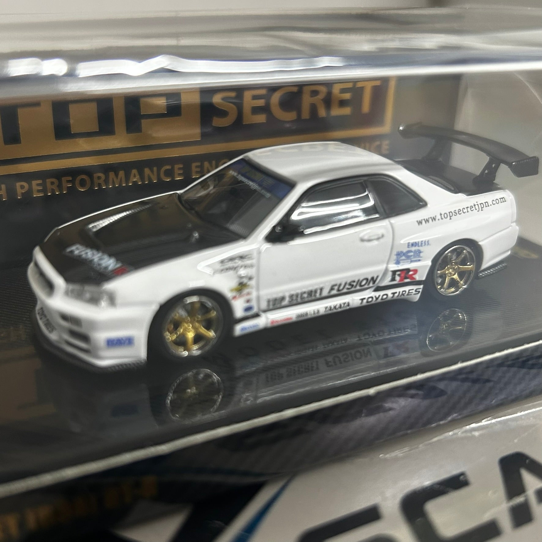 Inno64 1/64 Nissan Skyline R34 Top Secret