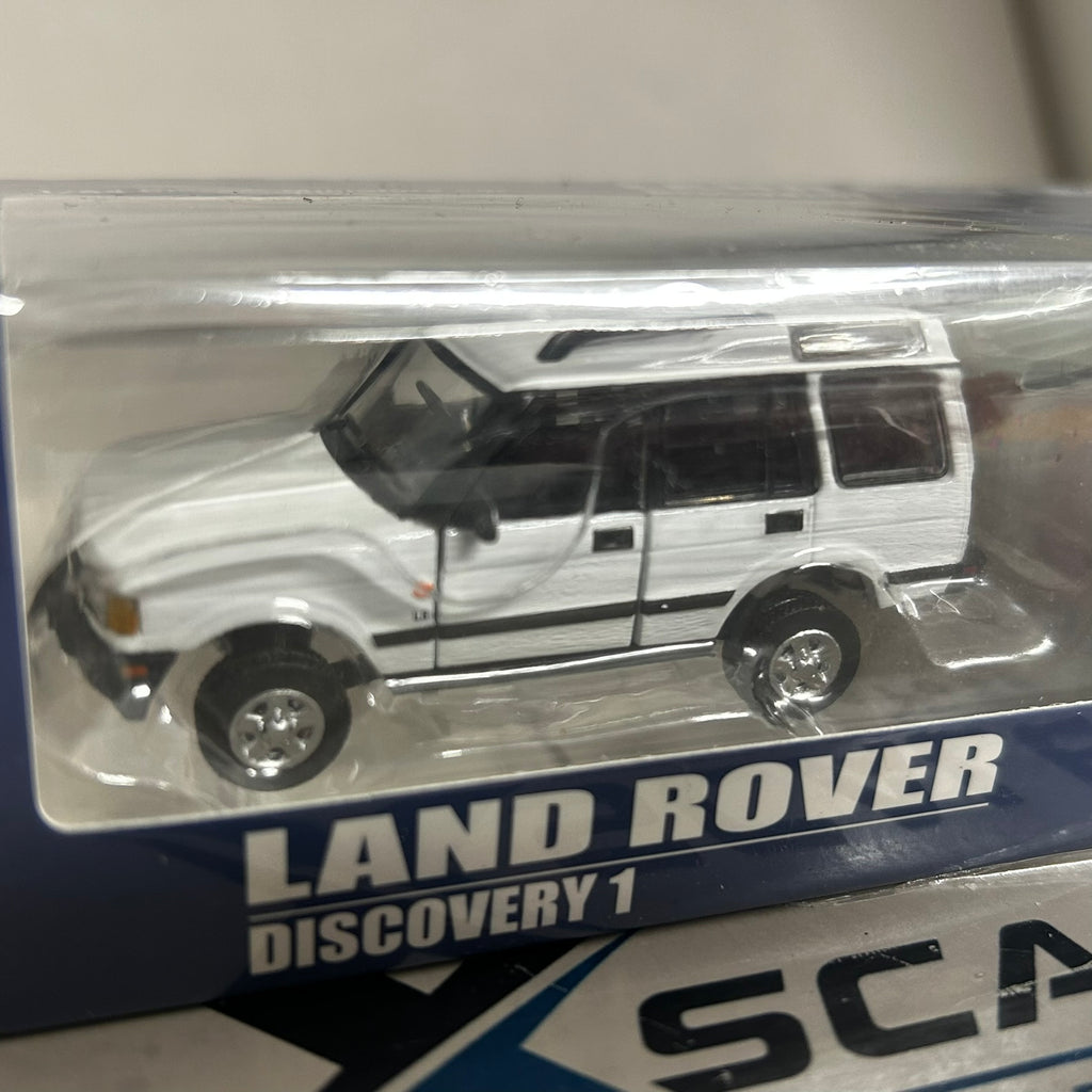 BM Creations 1/64 Land Rover Discovery 1 White