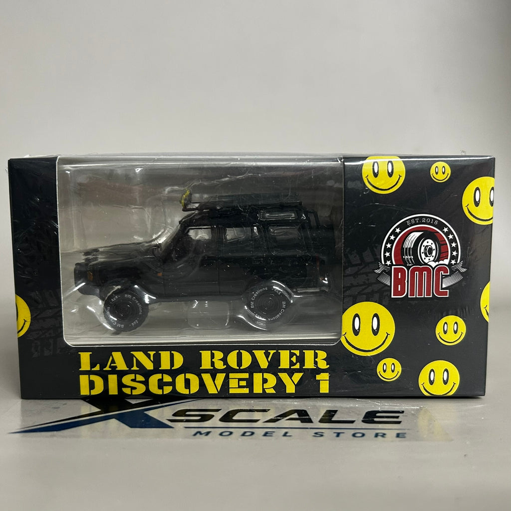 BM Creations 1/64 Land Rover Discovery 1 Black With Accessories