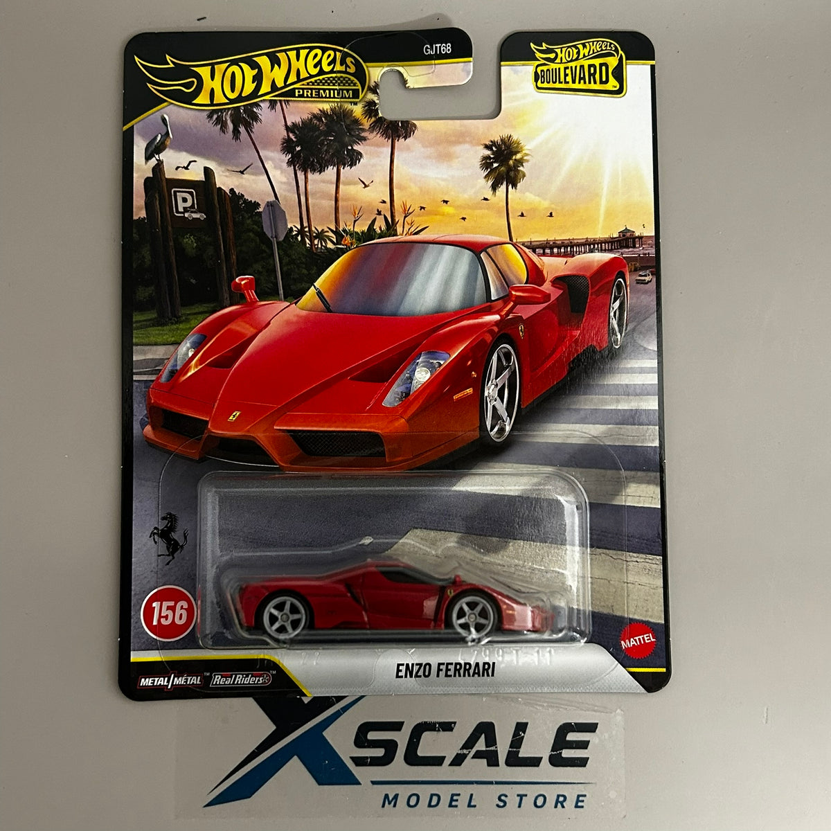 Premium Hot Wheels 1/64 Boulevard Enzo Ferrari
