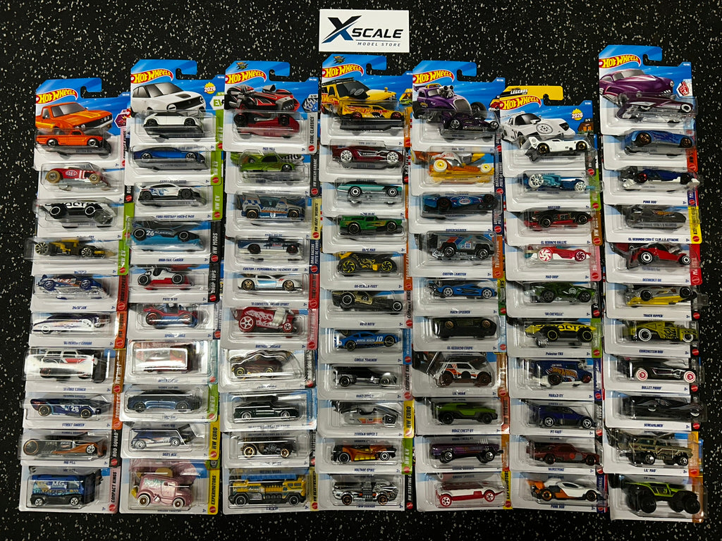 #26 Hot Wheels x72 CARS 1:64 CLEARANCE JOBLOT BUNDLE *NO DUPLICATES*
