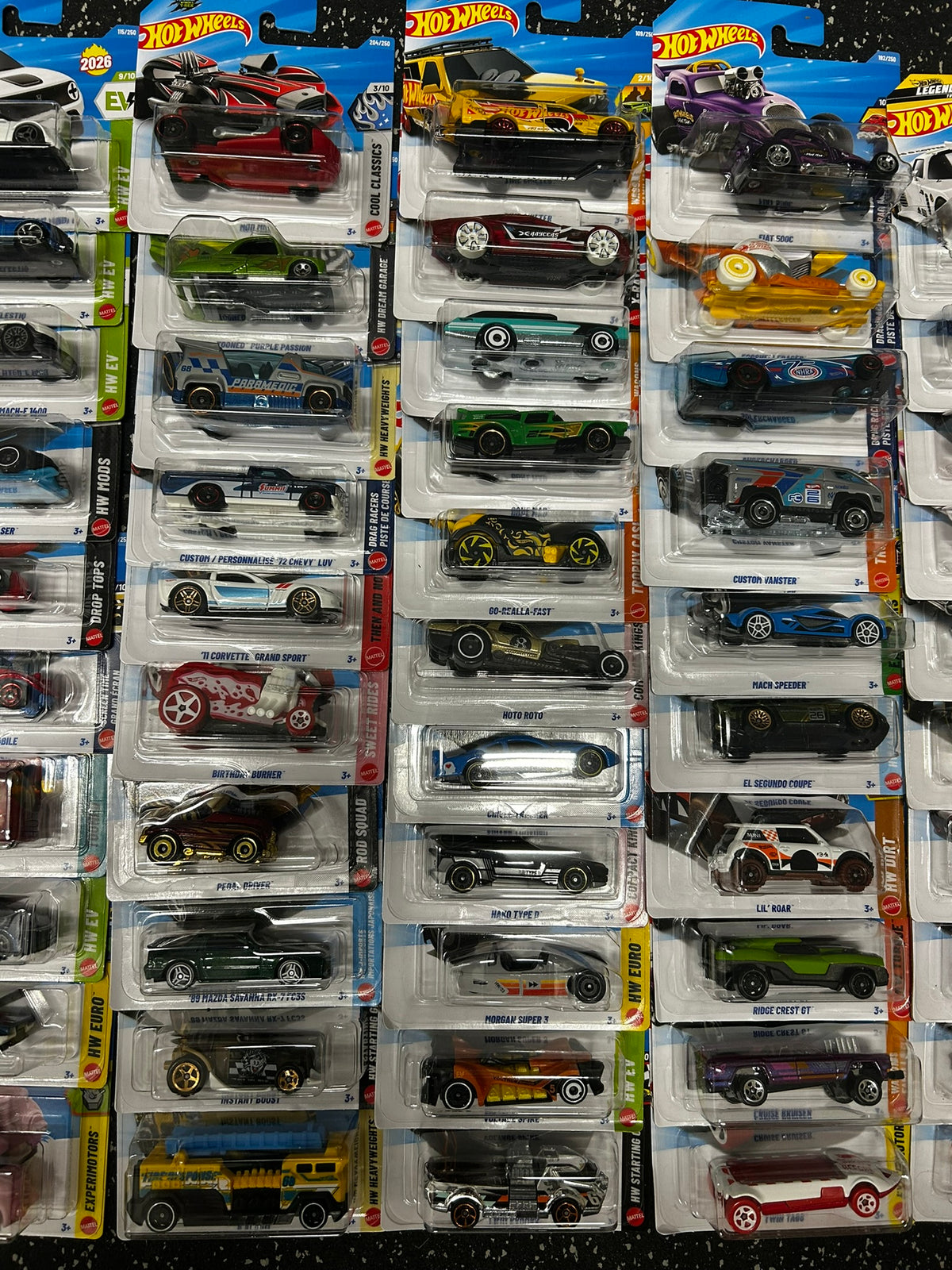 #26 Hot Wheels x72 CARS 1:64 CLEARANCE JOBLOT BUNDLE *NO DUPLICATES*