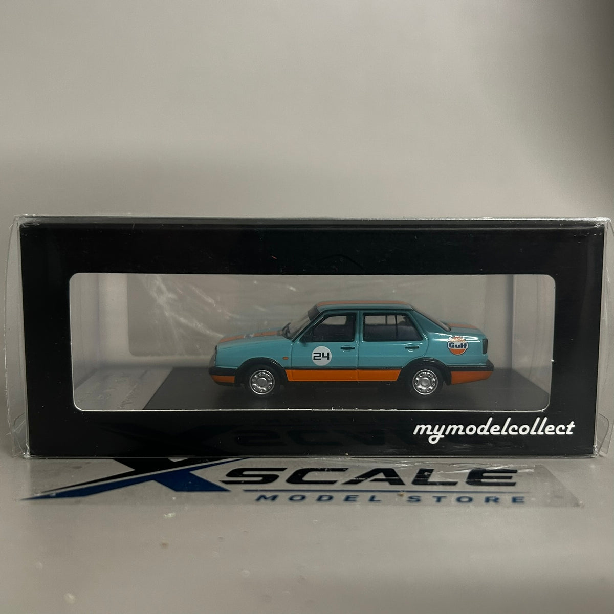 My Model Collect 1/64 Volkswagen Jetta GT Gulf V2