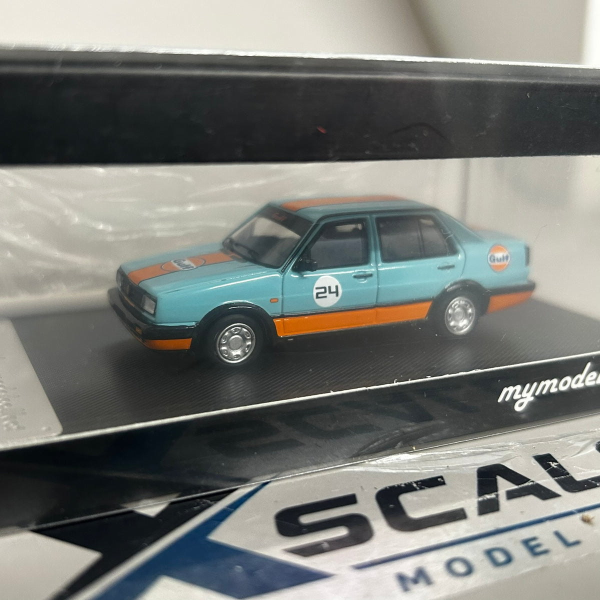 My Model Collect 1/64 Volkswagen Jetta GT Gulf V2