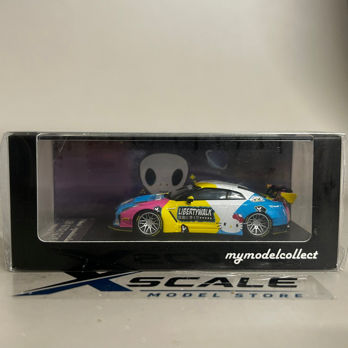 My Model Collect 1/64 Nissan GTR Hello Kitty