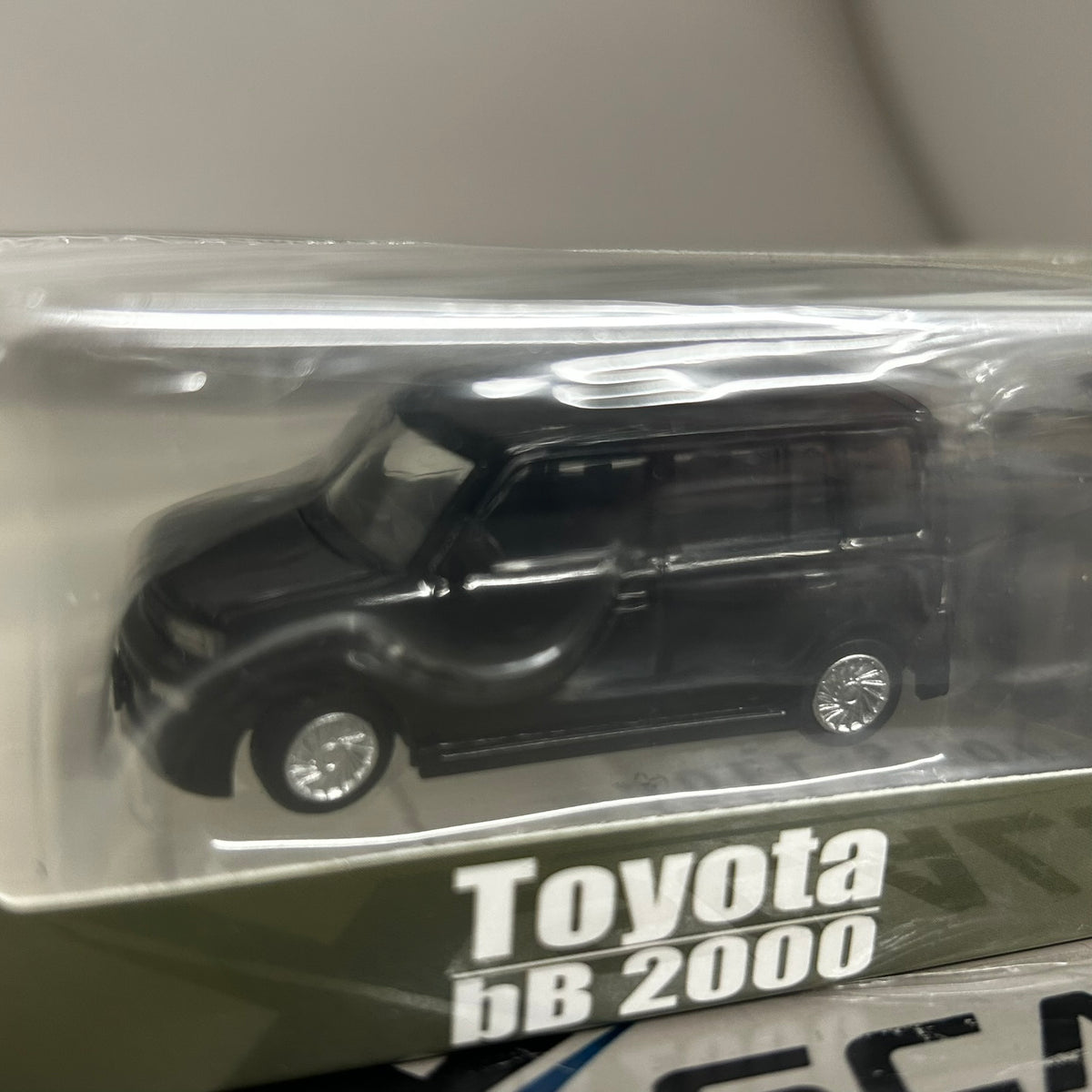 BM Creations 1/64 Toyota bB2000
