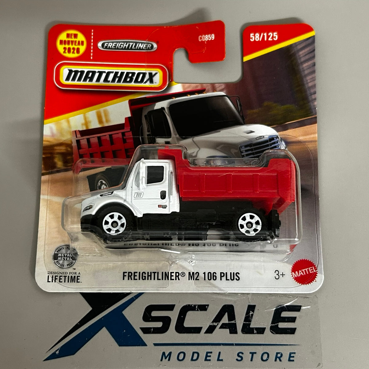 Matchbox 1/64 Freightliner M2 106 Plus