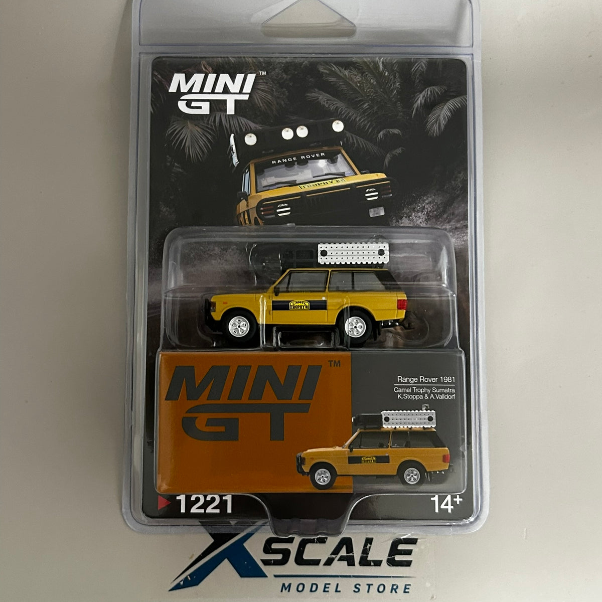 Mini GT 1/64 #1221 Range Rover 1981 Camel Trophy