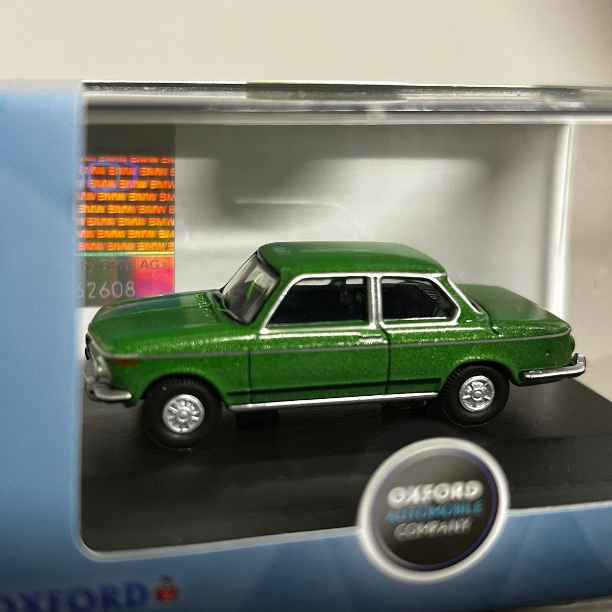 Oxford Diecast 1/76 BMW 2002 Green