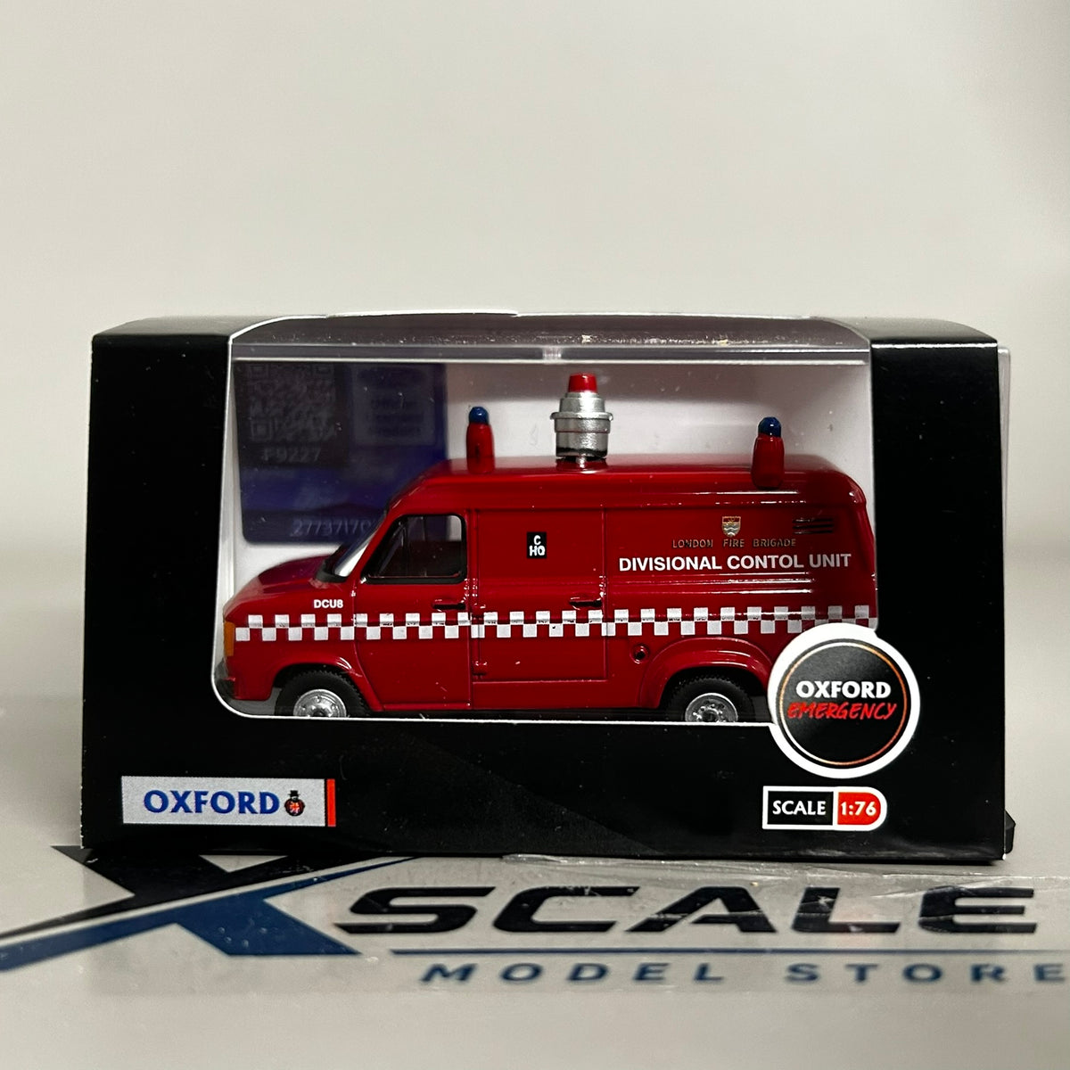 Oxford Diecast 1/76 Ford Transit MK2 London Fire Brigade