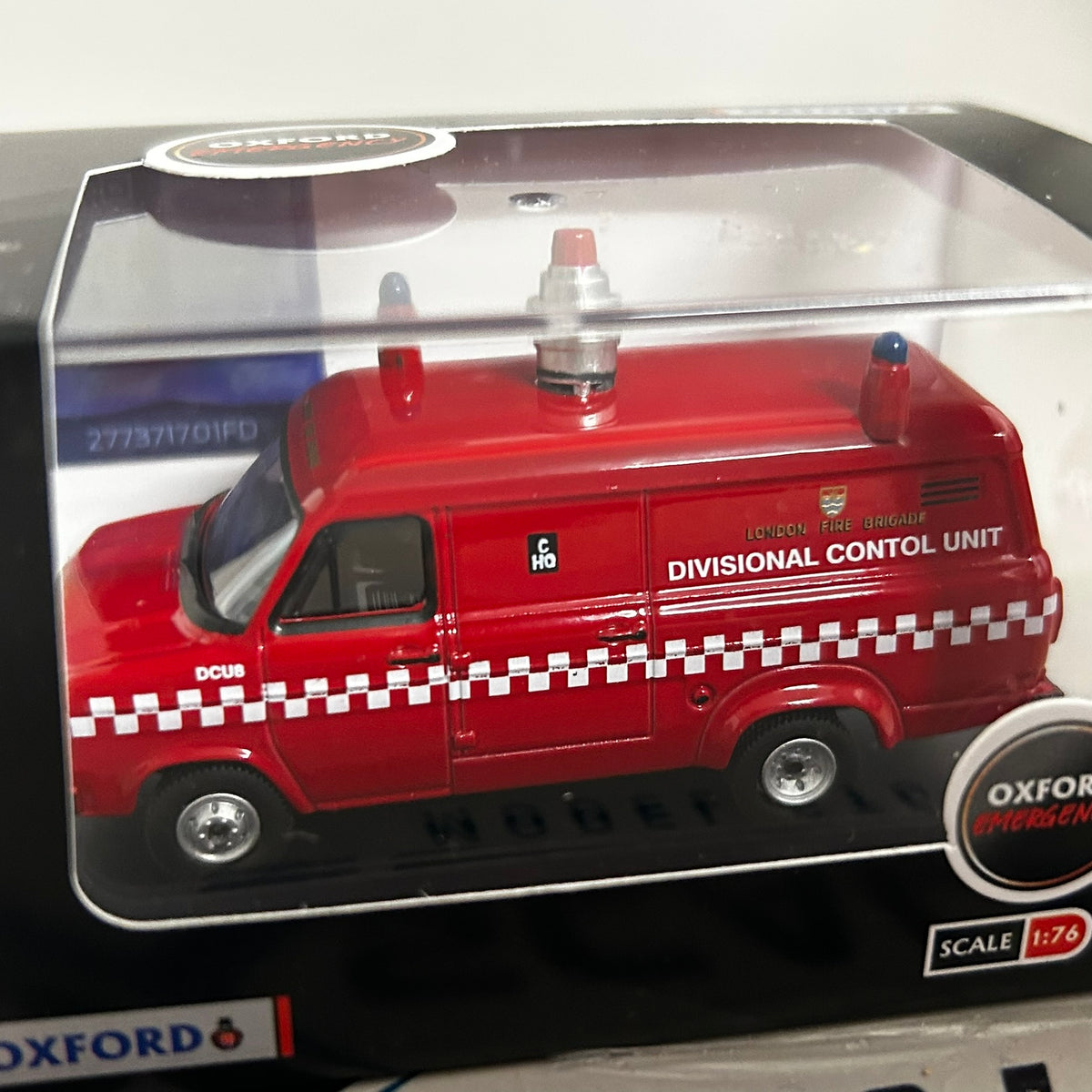 Oxford Diecast 1/76 Ford Transit MK2 London Fire Brigade