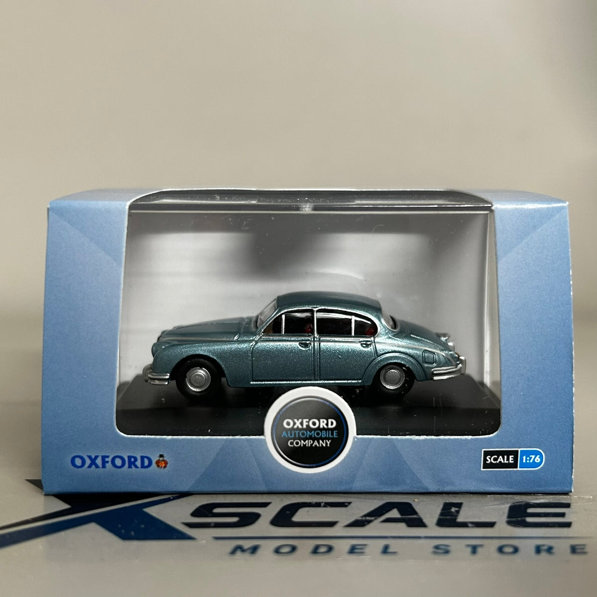 Oxford Diecast 1/76 Jaguar MK2 Silver Blue