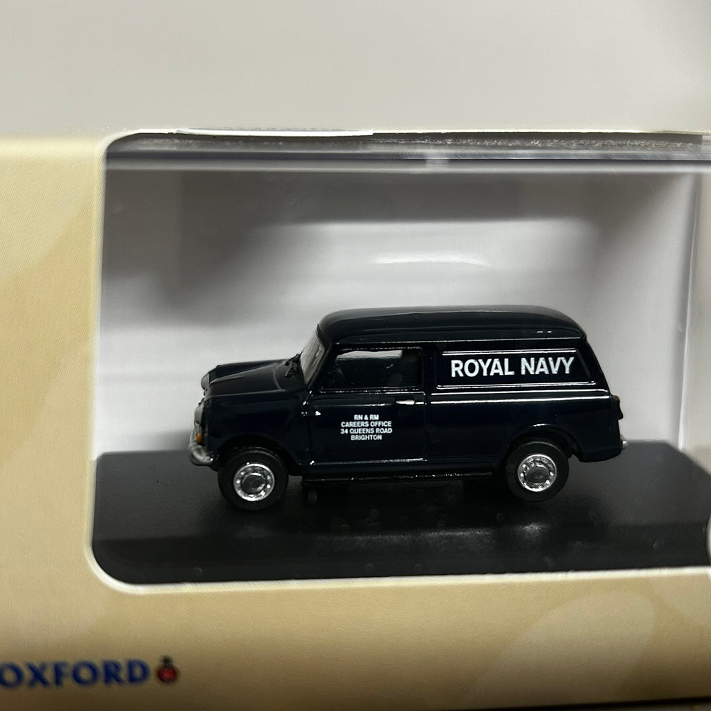 Oxford Diecast 1/76 Mini Van Royal Navy