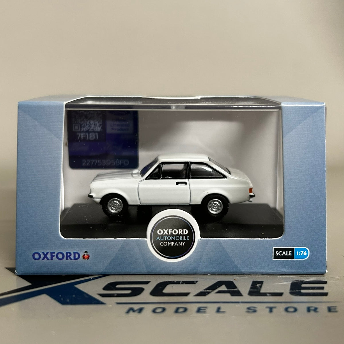 Oxford Diecast 1/76 Ford Escort MK2 White