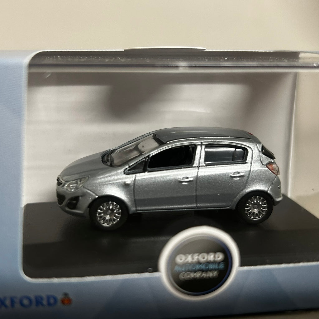 Oxford Diecast 1/76 Vauxhall Corsa Silver