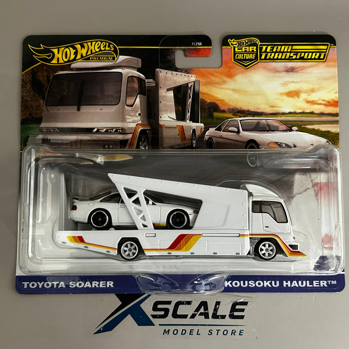 Premium Hot Wheels Team Transport 1/64 Toyota Soarer Kousoku
