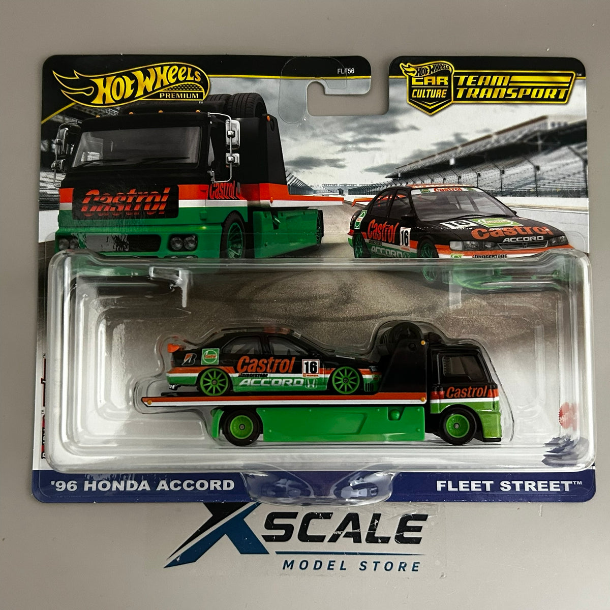 Premium Hot Wheels Team Transport 1/64 Honda Accord Fleet Street