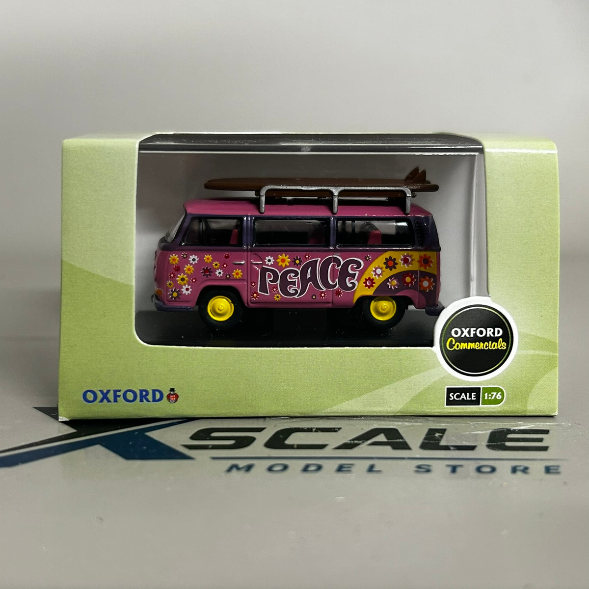 Oxford Diecast 1/76 Volkswagen Minibus Surfboards Flower Power