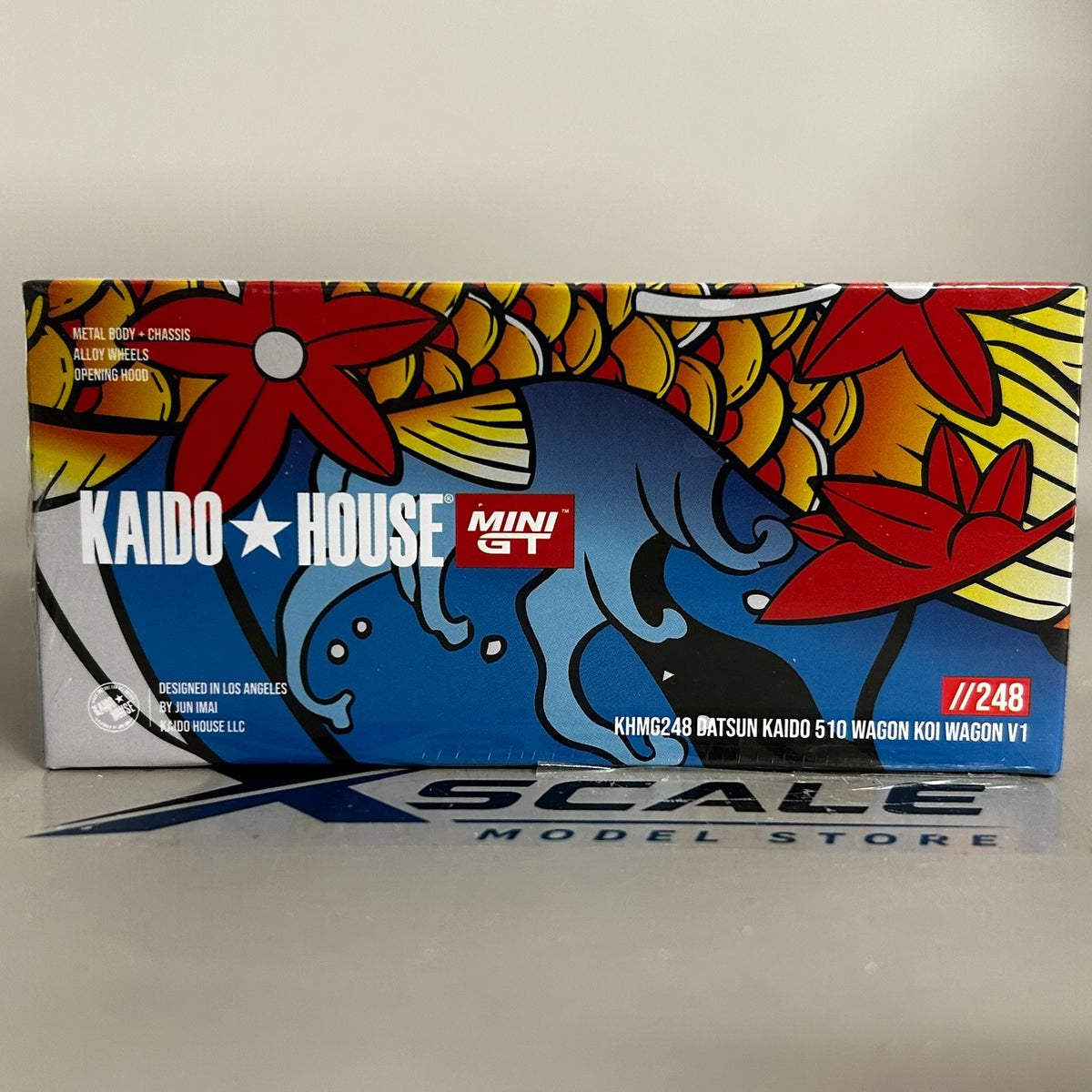 Mini GT Kaido House 1/64 #248 Datsun 510 Wagon Koi V1
