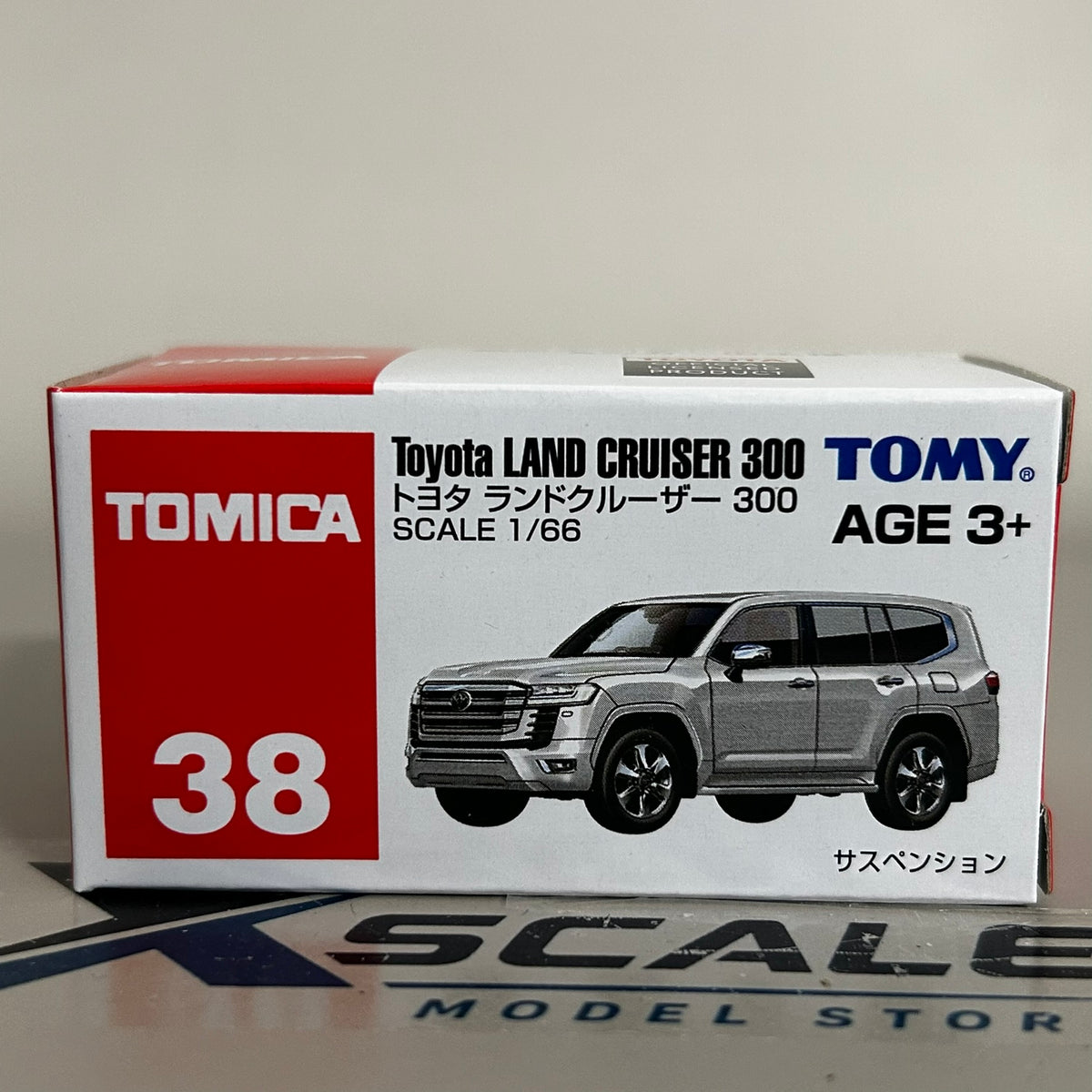 Tomica 1/64 #38 Toyota Land Cruiser 300